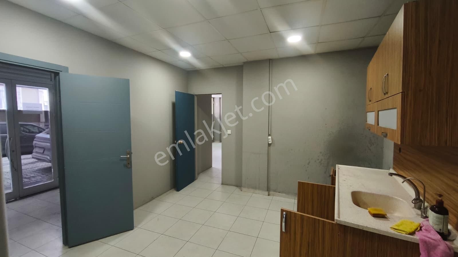 İstanbul Sultangazi'de Kiralık Dükkan - Görsel 8