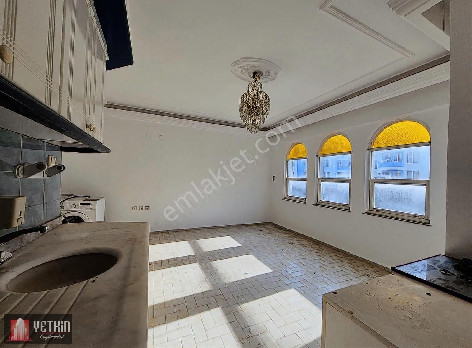 Alanya/güllerpınarı Mah. Denize 100m Kiralık 2+1 Daire - Görsel 18