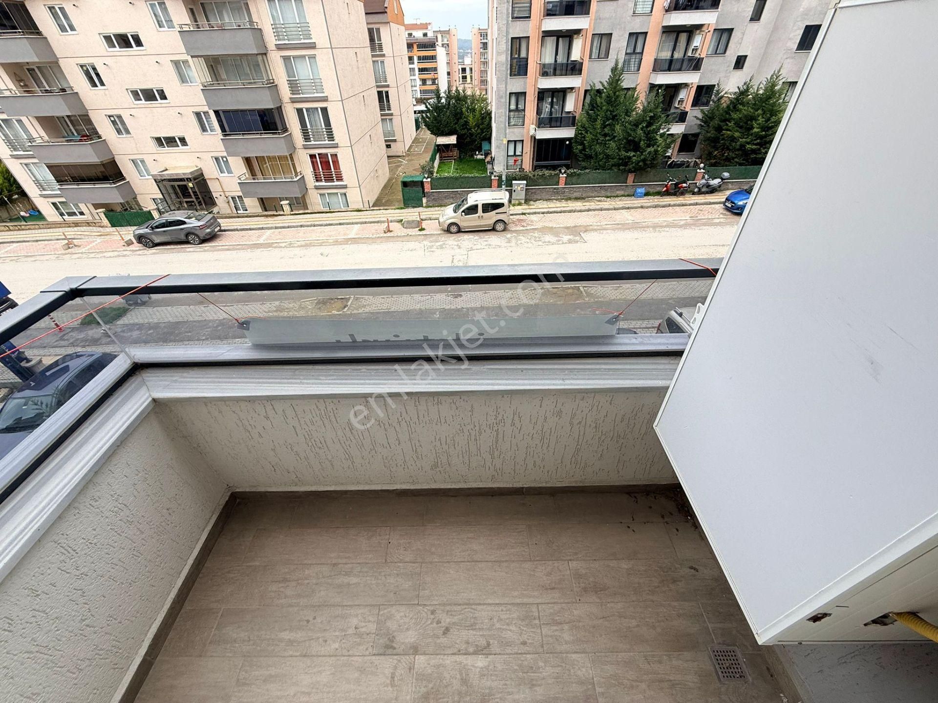 Nova'dan Nilüfer Dumlupınar'da 2+1 Eşyalı Site İçi Ön Cephe Kiralık Daire - Görsel 25