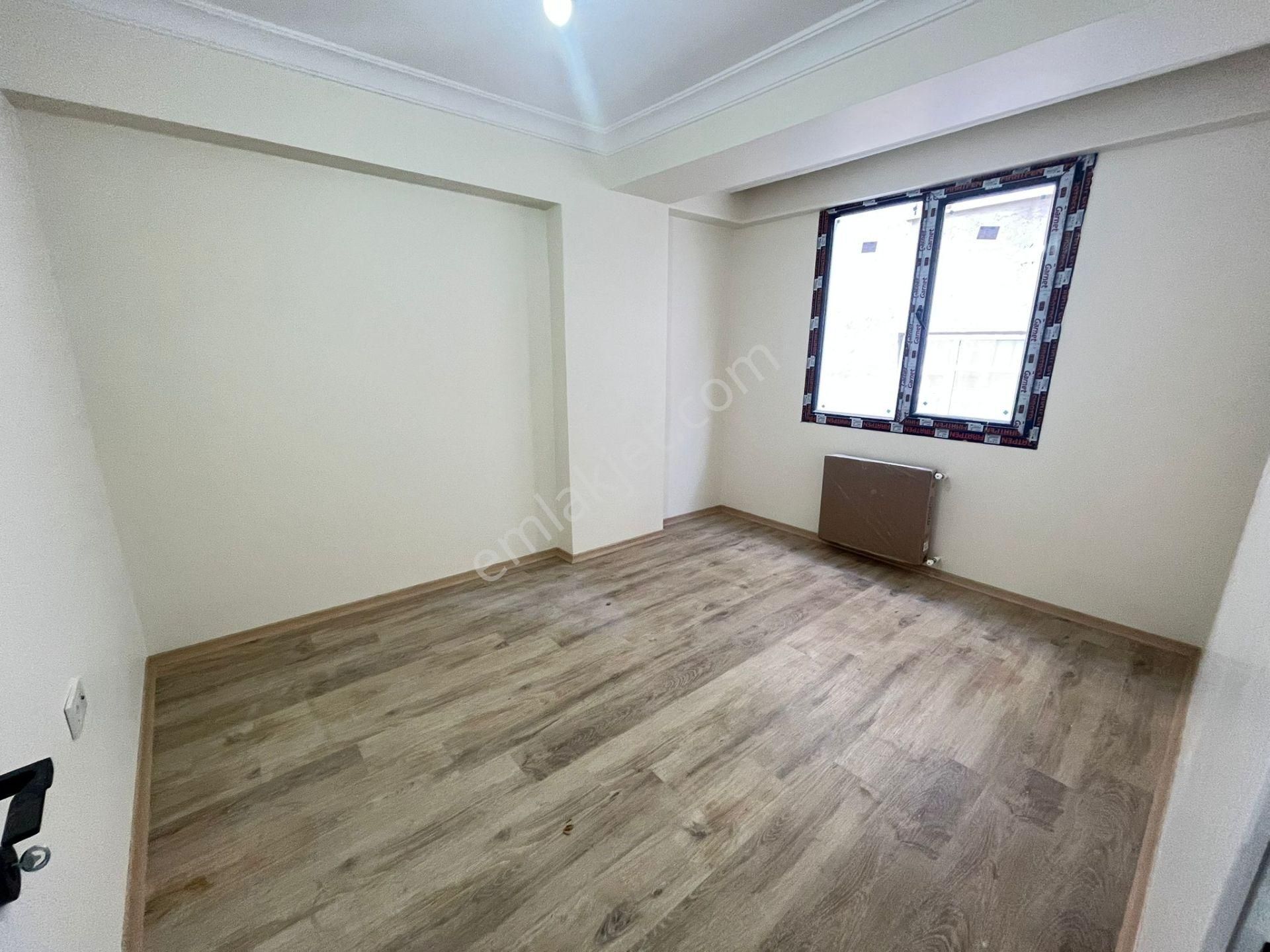 Has Seba'dan Tevfikbeyde 2+1 85m2 Caddeye Yakın Satılık Dairee - Görsel 19