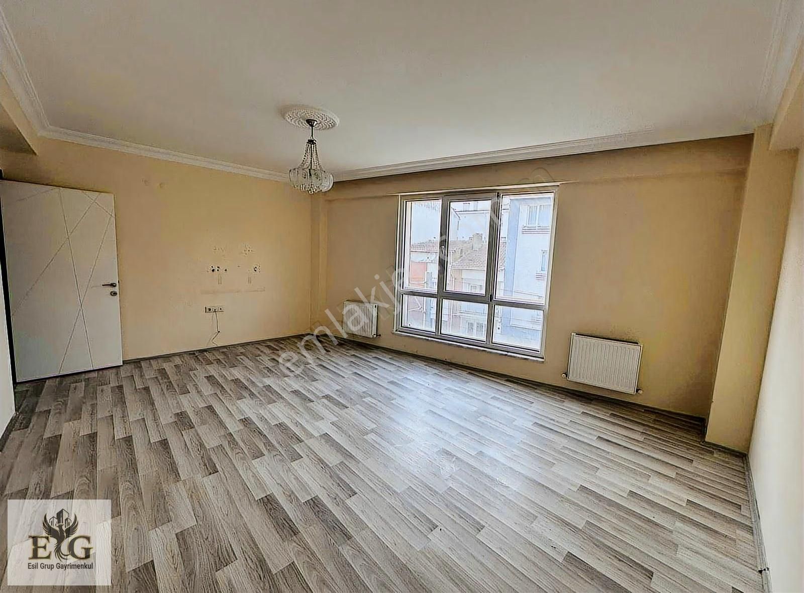 Esil Grup'tan Çamlıca Mh Cadde Üzeri Ara Kat Kiralık Daire - Görsel 9