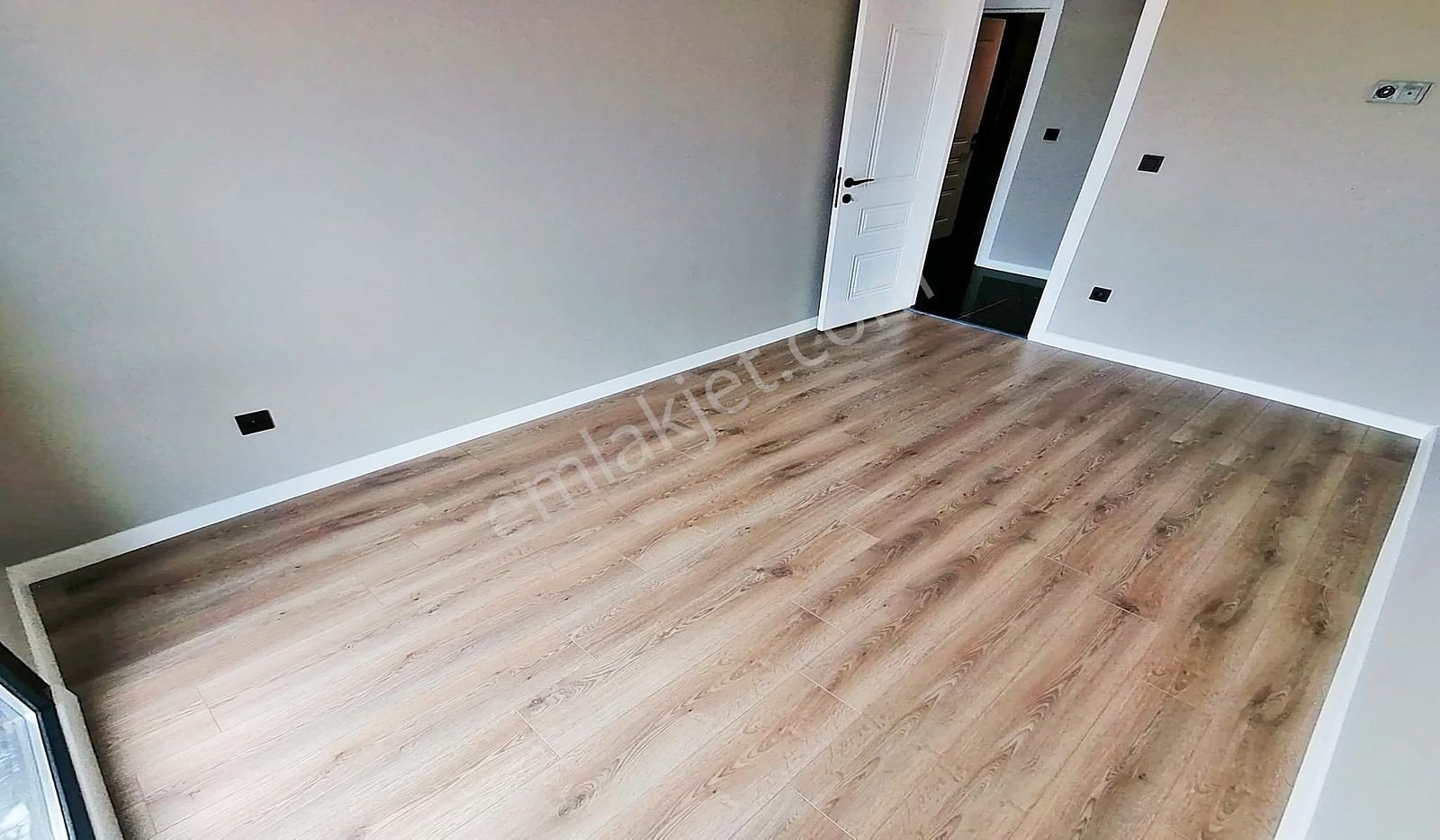 Beylikdüzünde Lüx Butik Site İçi Lüx 3+1 Manzaralı Sıfır Daire ! - Görsel 28