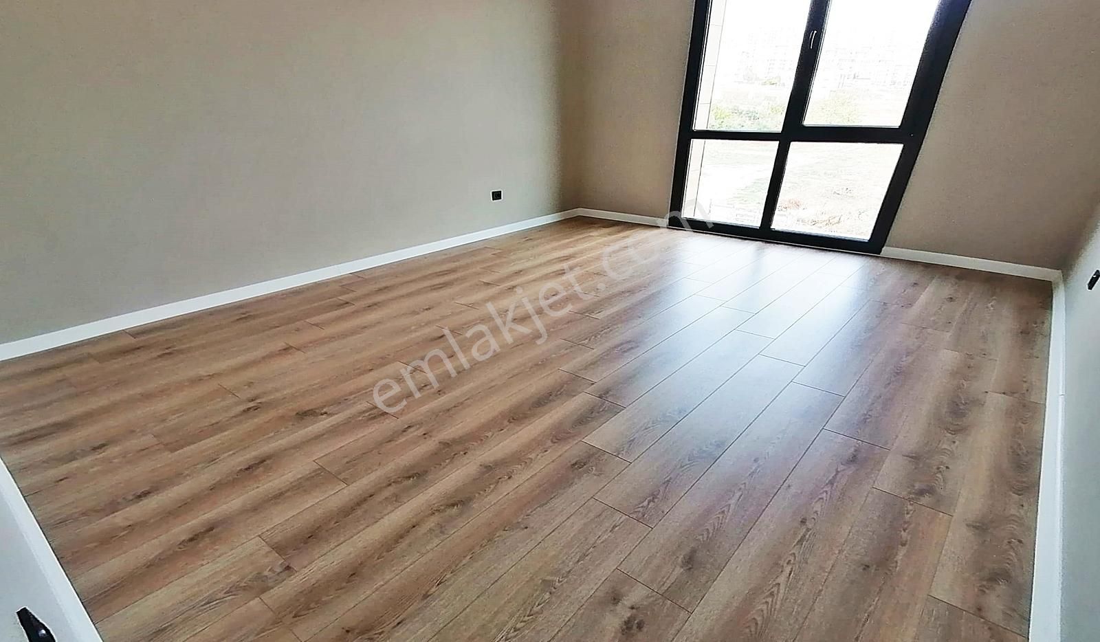 Beylikdüzünde Lüx Butik Site İçi Lüx 3+1 Manzaralı Sıfır Daire ! - Görsel 6