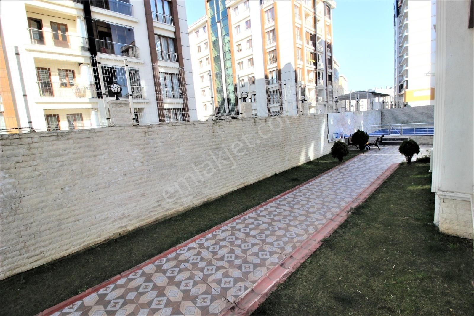 Adnan Kahvecide Süper Konum Site İçi Arakat 1+1 Daire ! - Görsel 12