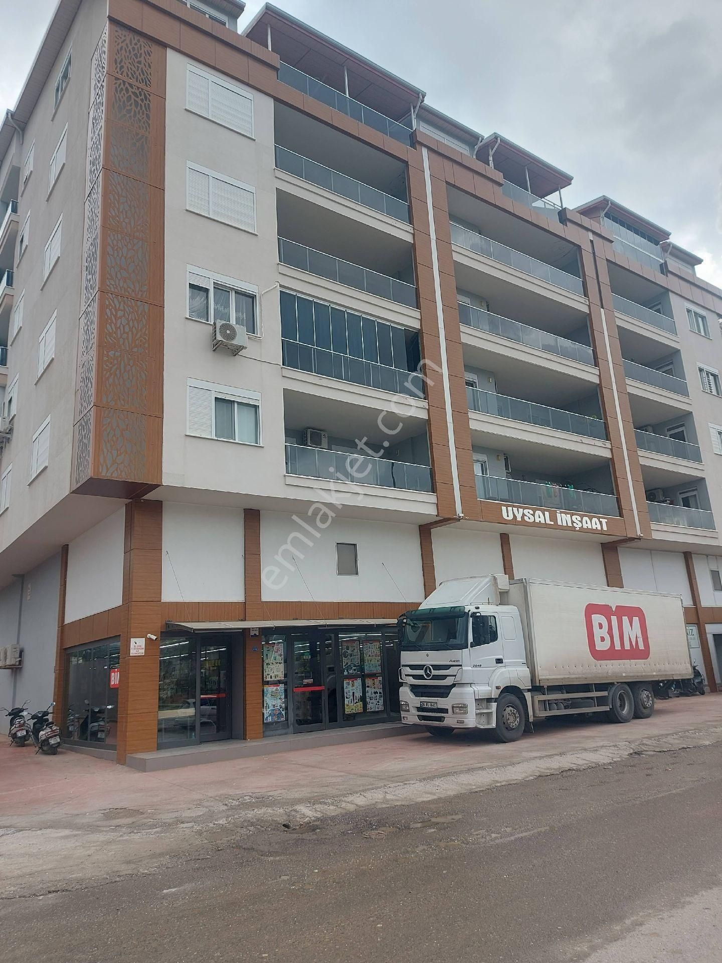 Gazipasa Gazi Mahallesınde Uygunn 3+1 Satılık Geniş Ferah Güzel Daire. - Görsel 3