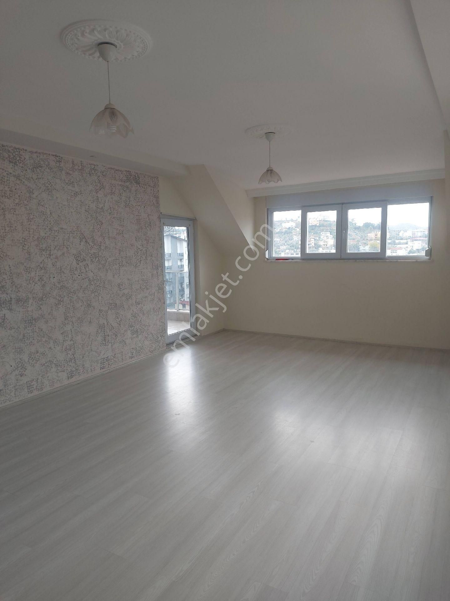 Gazipasa Gazi Mahallesınde Uygunn 3+1 Satılık Geniş Ferah Güzel Daire. - Görsel 23