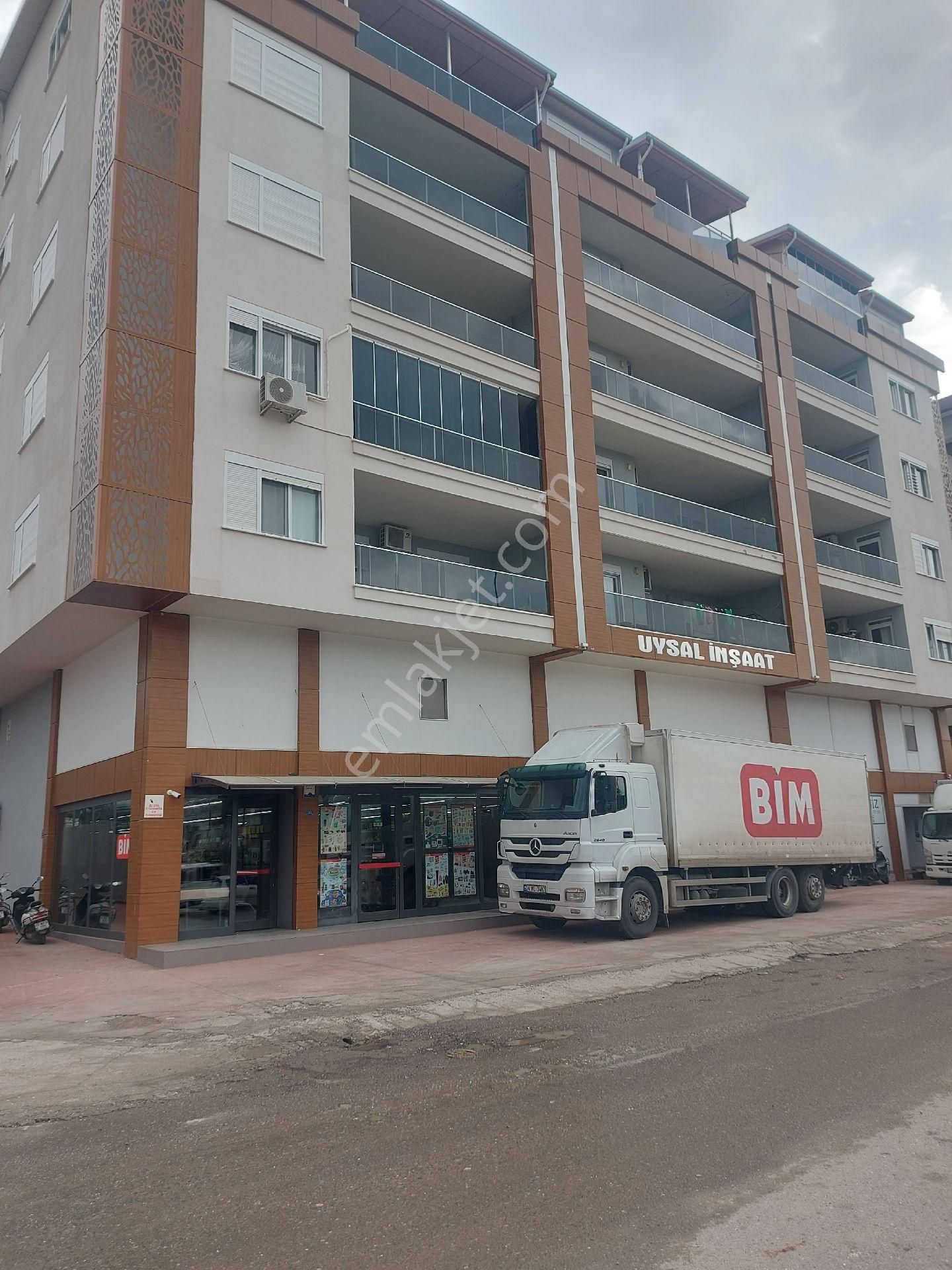 Gazipasa Gazi Mahallesınde Uygunn 3+1 Satılık Geniş Ferah Güzel Daire. - Görsel 4