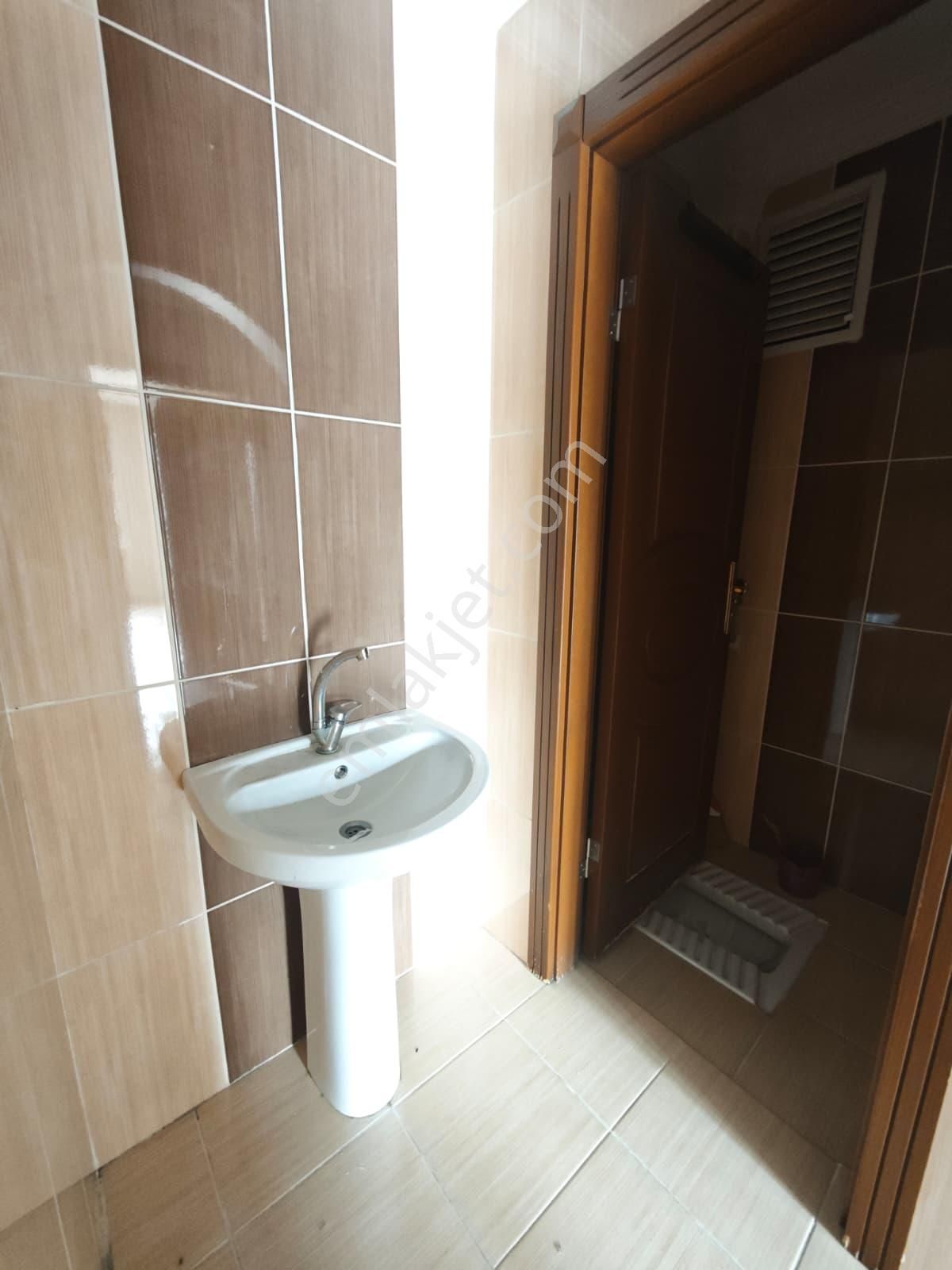 Ilı Lider Emlak'tan Ilı Ön Cephe Köşe Başı 3+1 Satılık Daire - Görsel 33