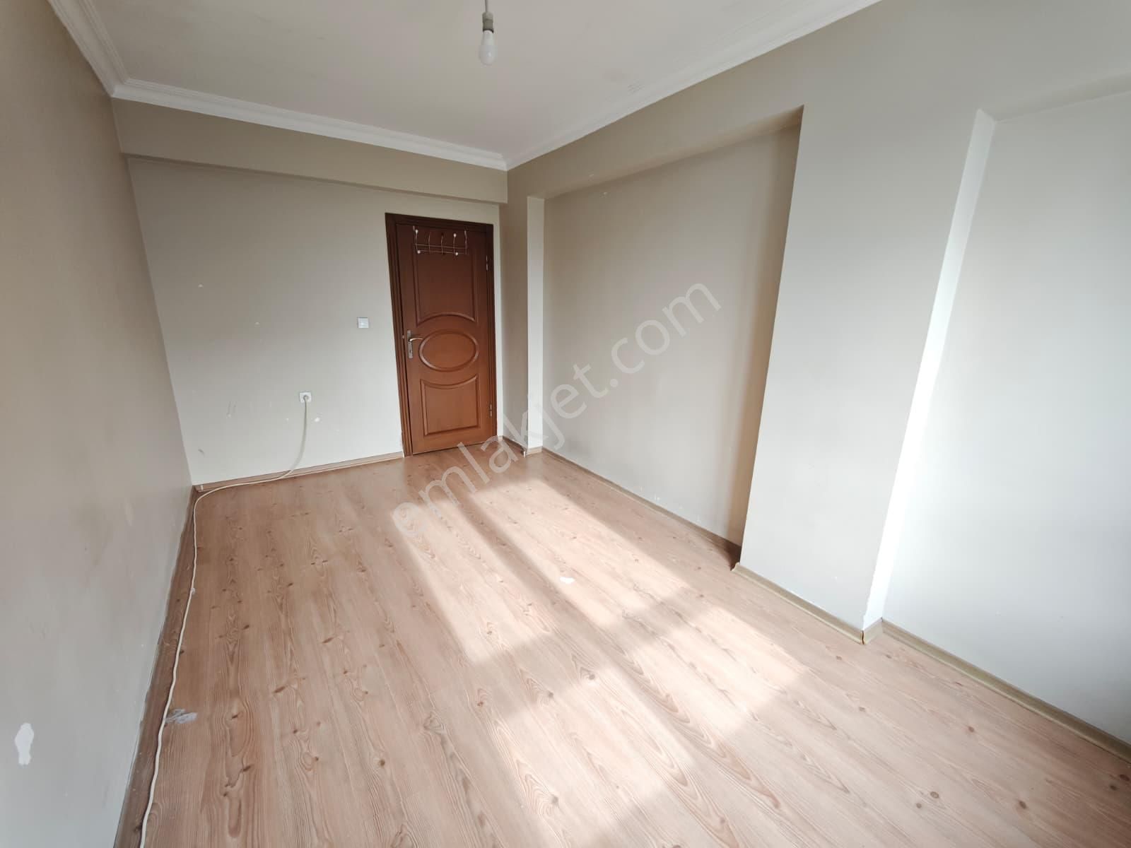 Ilı Lider Emlak'tan Ilı Ön Cephe Köşe Başı 3+1 Satılık Daire - Görsel 16