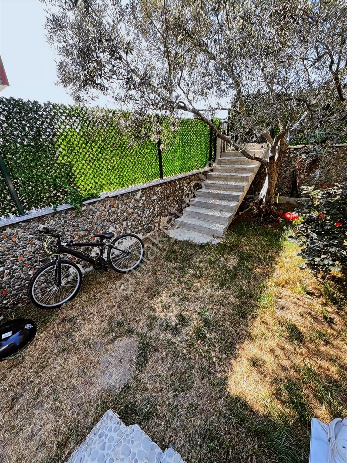 Cumhurıyet Mahallesı'nde Bahçelı Hem Yazlık Hem Kışlık Daıre - Görsel 3