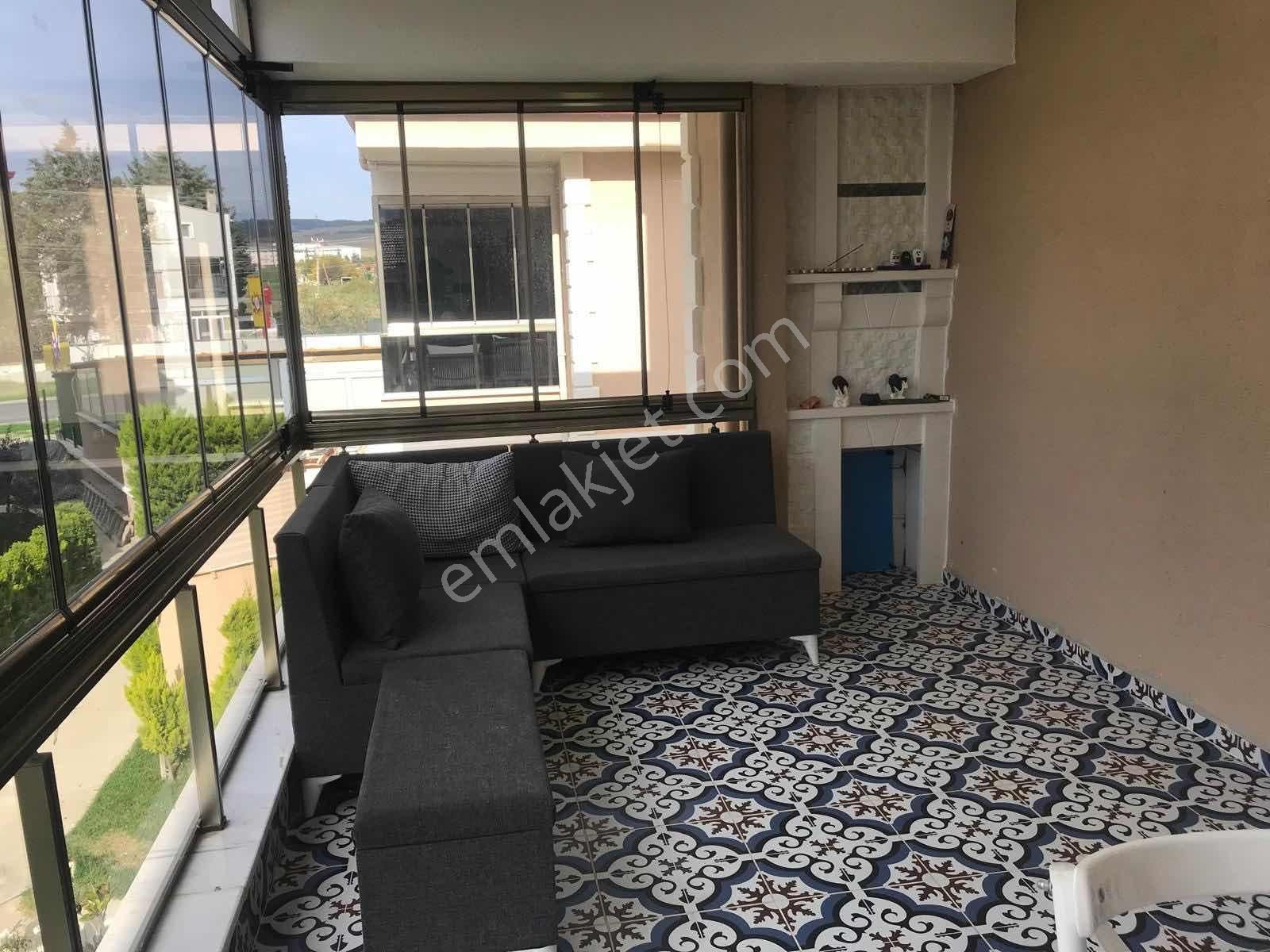 Umut Gayrımenkul'den İstıklal Mahallesı'nde Havuzlu Yazlık - Görsel 8