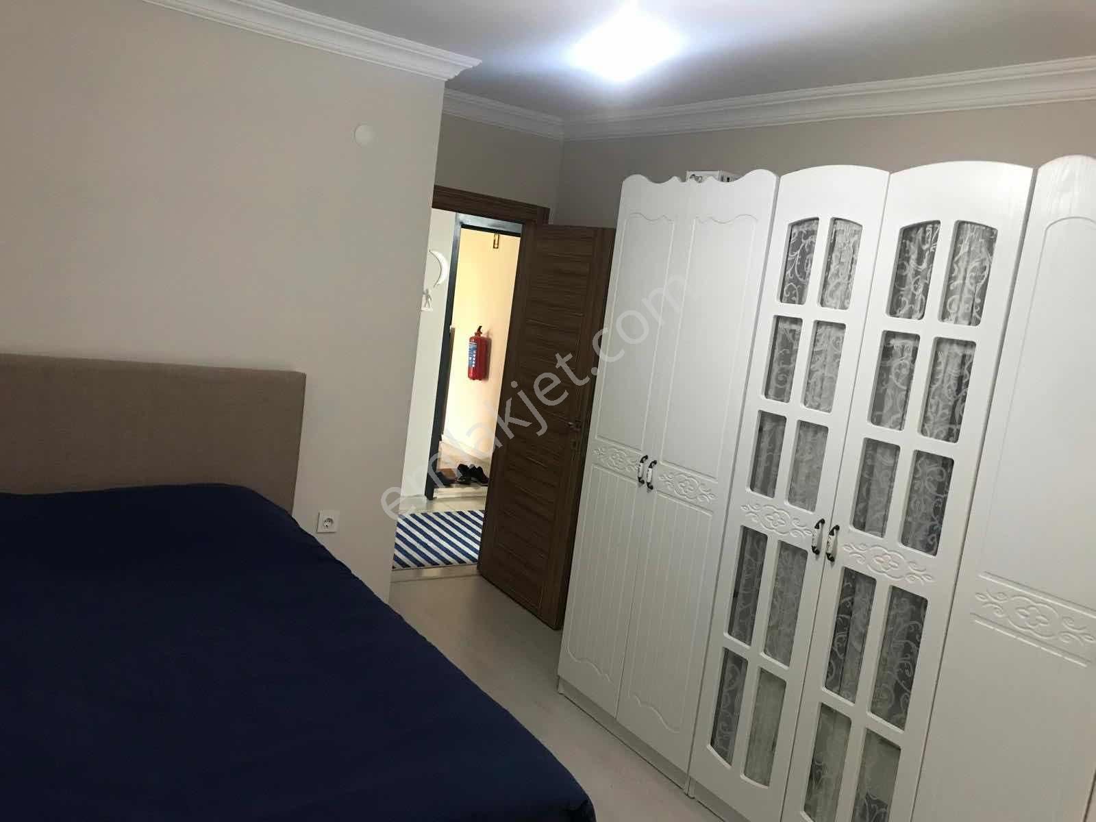 Umut Gayrımenkul'den İstıklal Mahallesı'nde Havuzlu Yazlık - Görsel 2