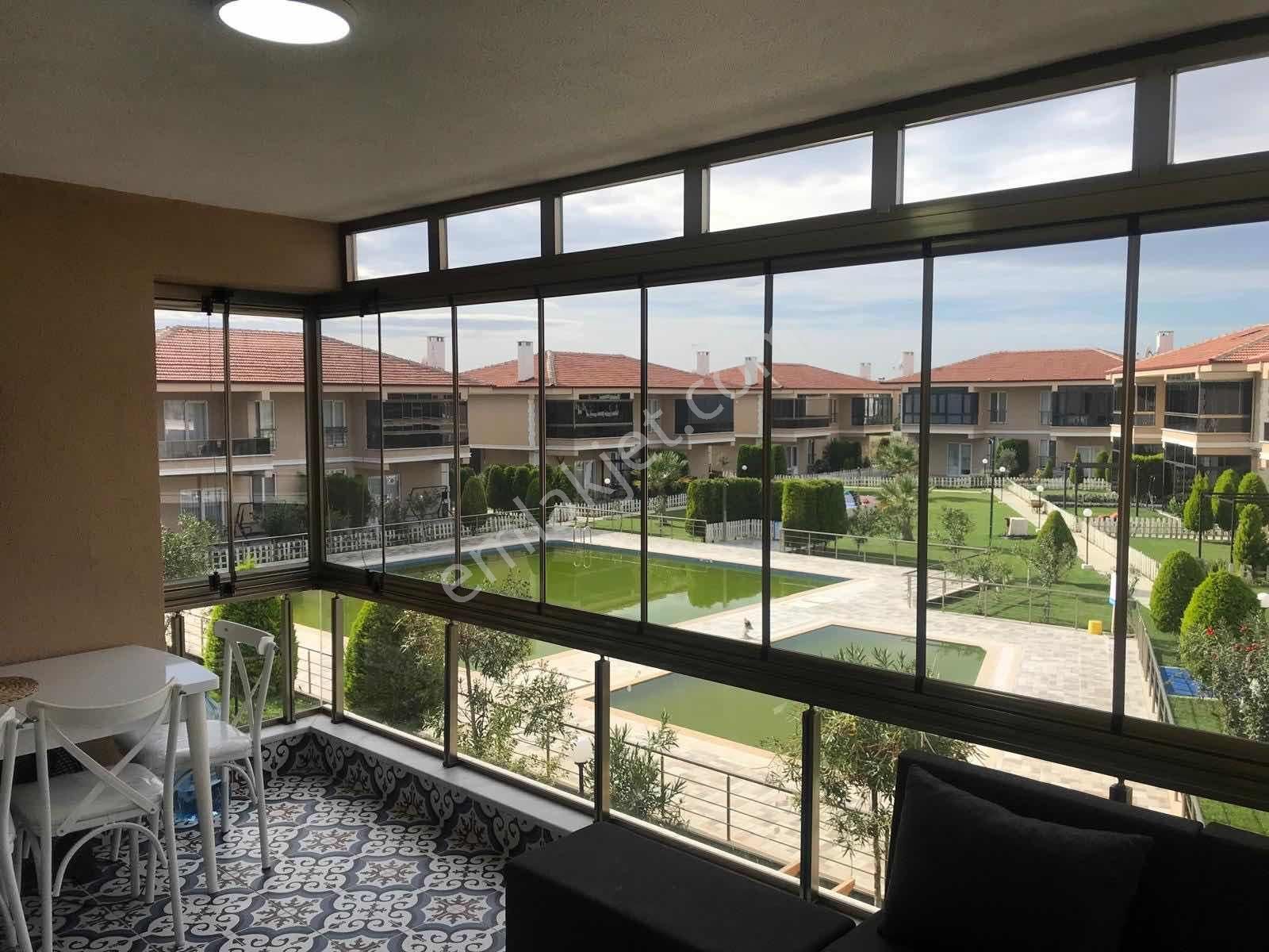 Umut Gayrımenkul'den İstıklal Mahallesı'nde Havuzlu Yazlık - Görsel 9