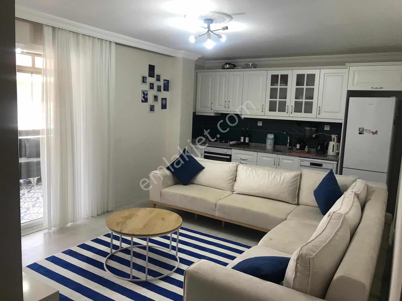 Umut Gayrımenkul'den İstıklal Mahallesı'nde Havuzlu Yazlık