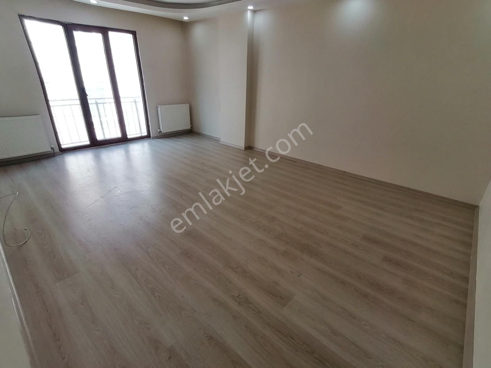 Beykent Kolejlerde Site İçi 2+1 Arakat Lüx Daire Fırsat! - Görsel 2