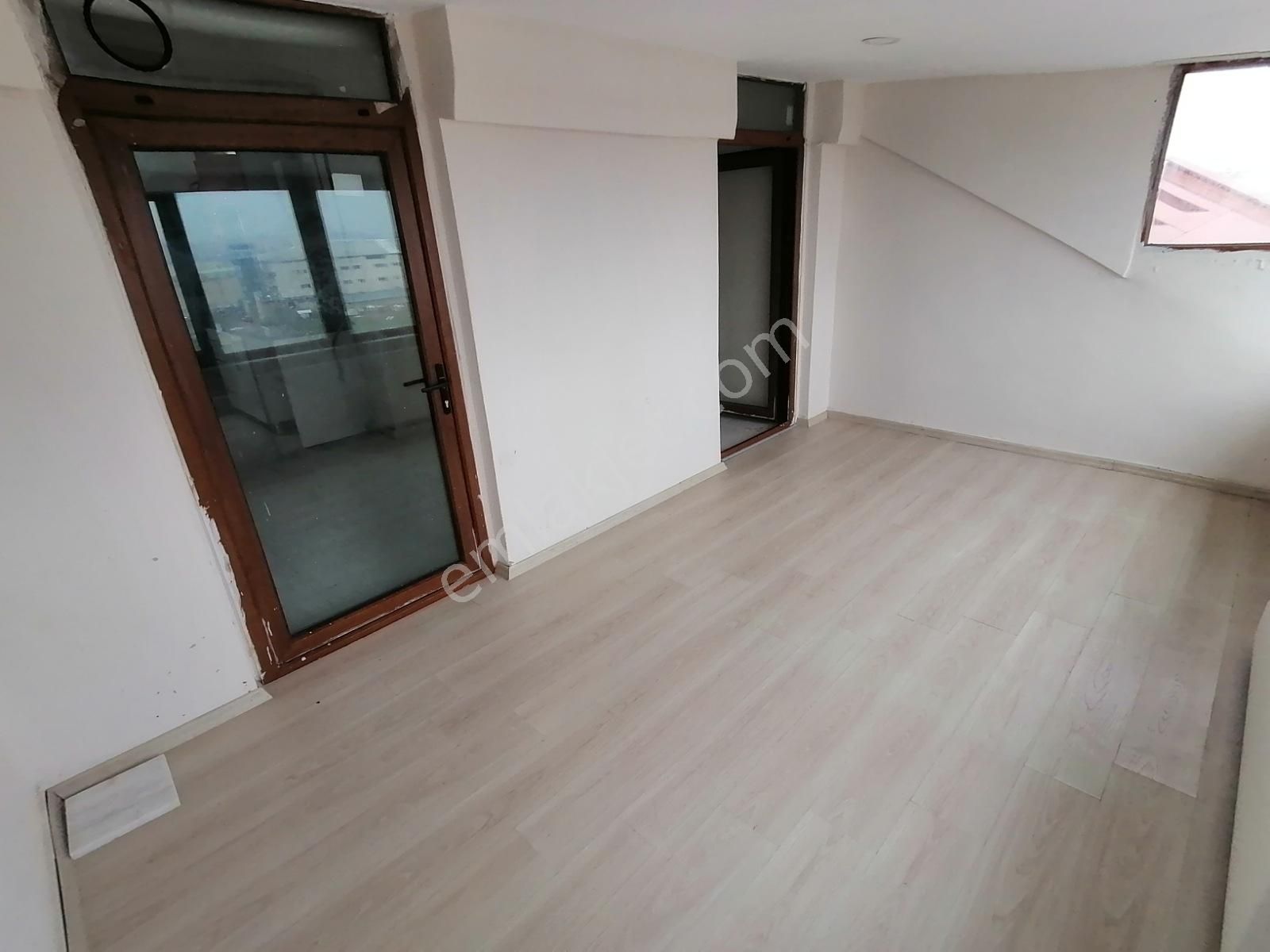 Adnan Kahvecide Site İçi Çift Teraslı 1+1 Geniş Daire! - Görsel 22