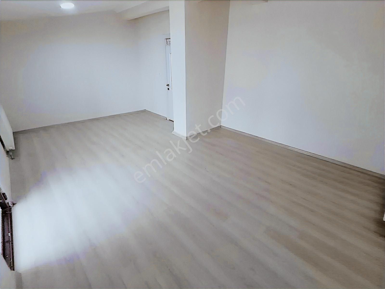 Adnan Kahvecide Site İçi Çift Teraslı 1+1 Geniş Daire! - Görsel 34