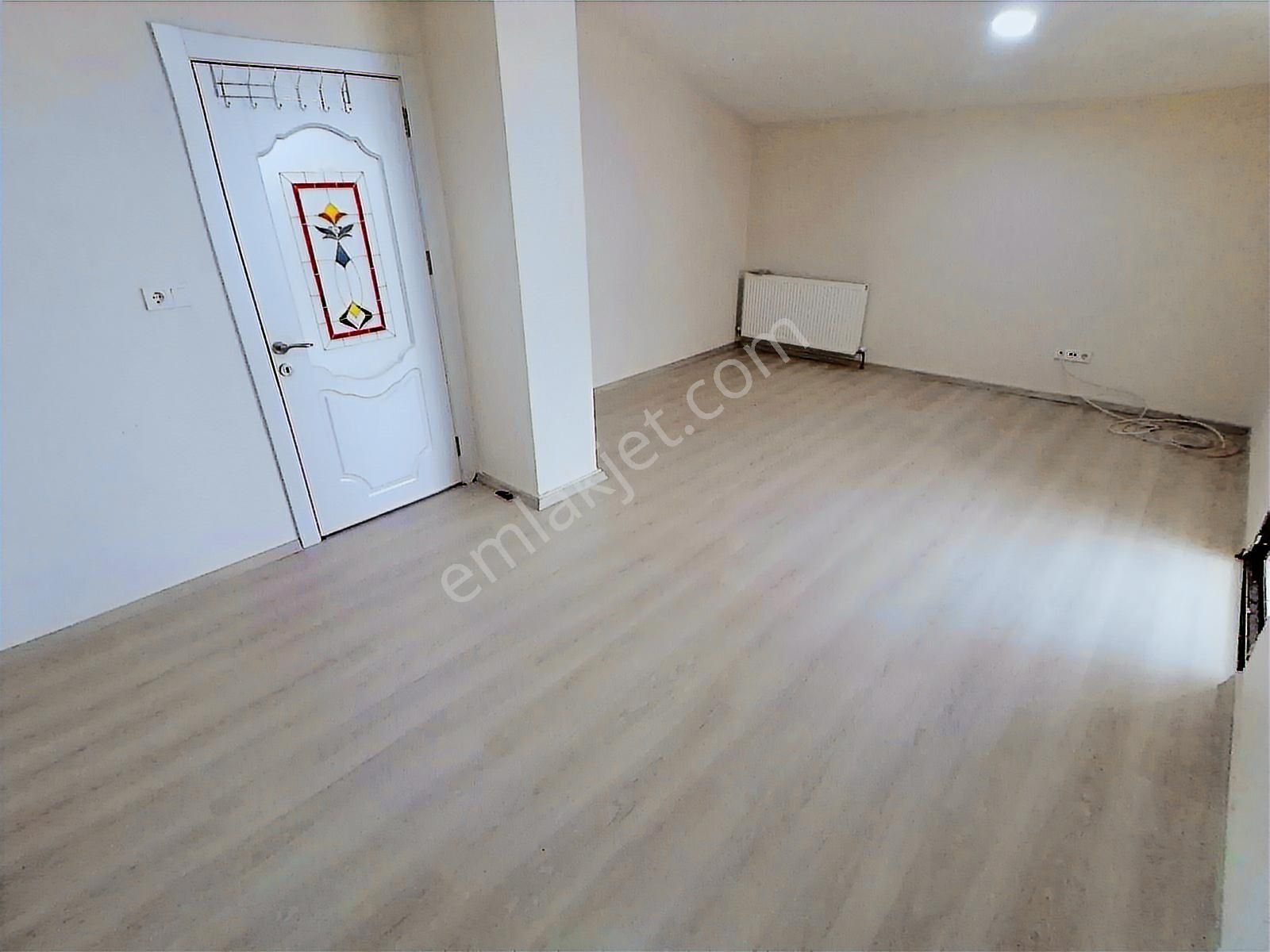 Adnan Kahvecide Site İçi Çift Teraslı 1+1 Geniş Daire! - Görsel 8