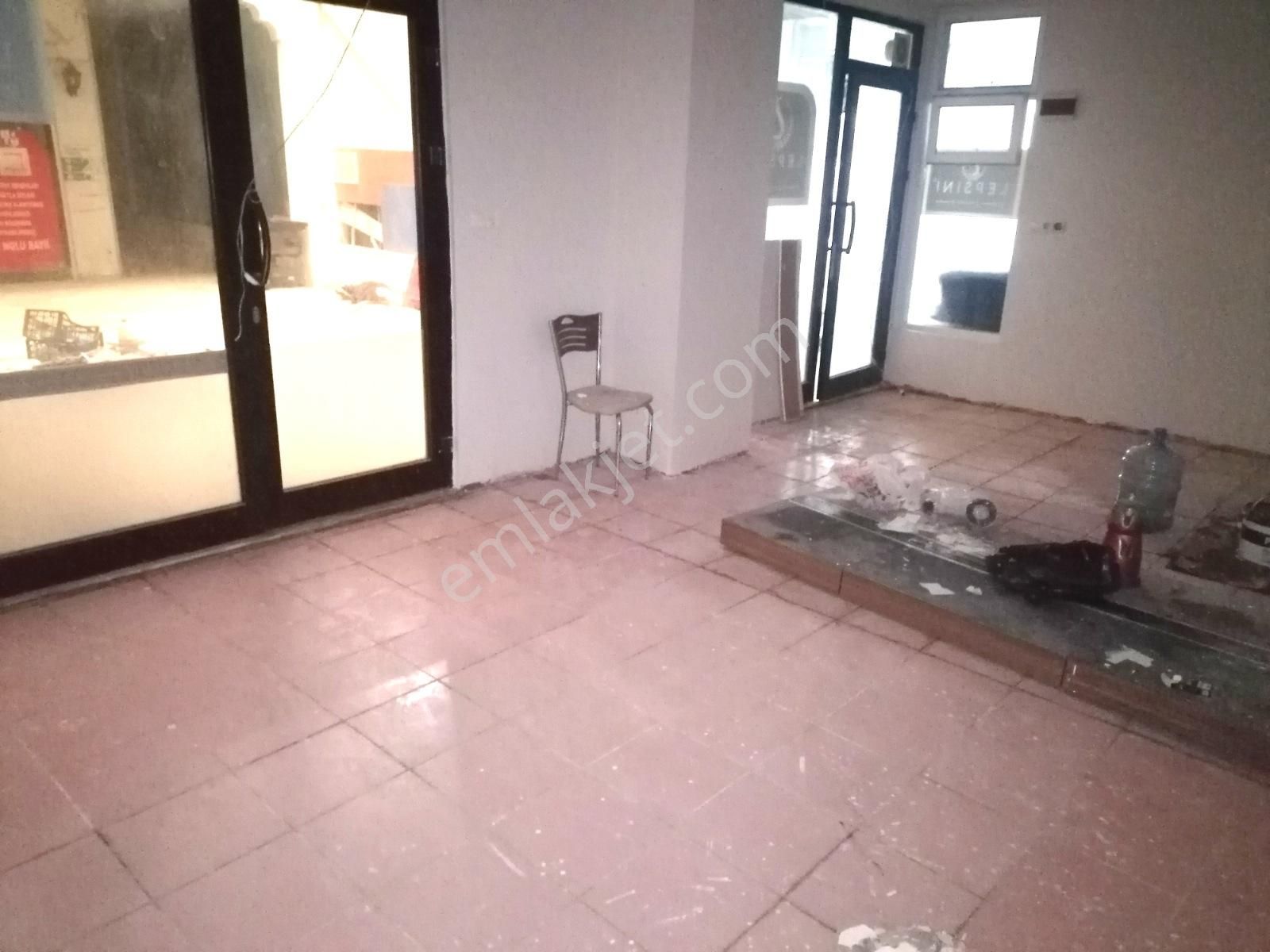 Beylikdüzünde Yoğun İşlek Cadde Düz Giriş Kelepir Dükkan Fırsatı - Görsel 10