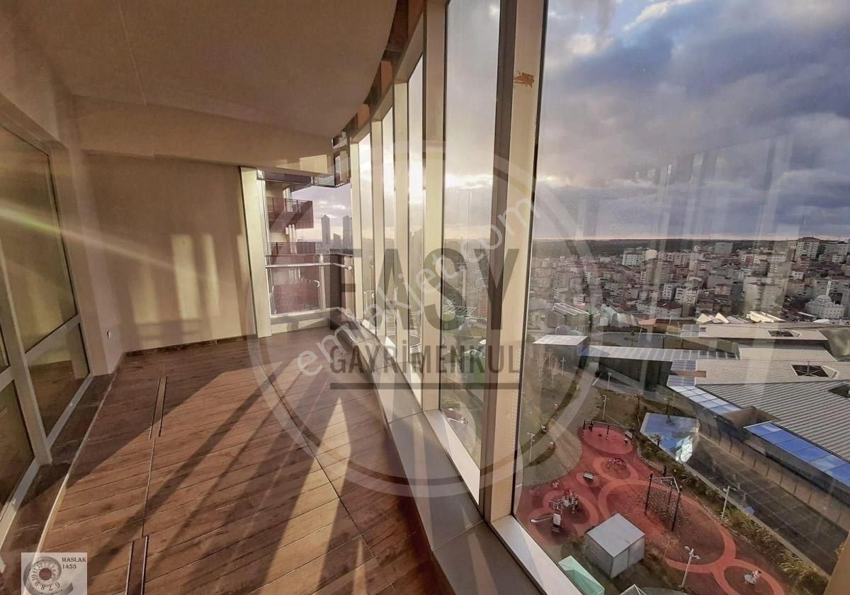 Ağoğlu Maslak 1453 1+0 En Şerefiyeli Satılık Daire