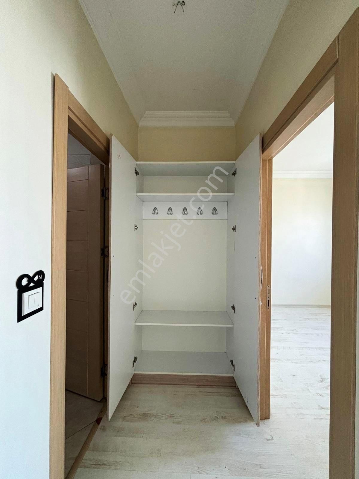 Mertcan Dan Güvenlikli-havuzlu Site İçi Ankastreli 1+1 Arakat Fırsat Kiralık - Görsel 9