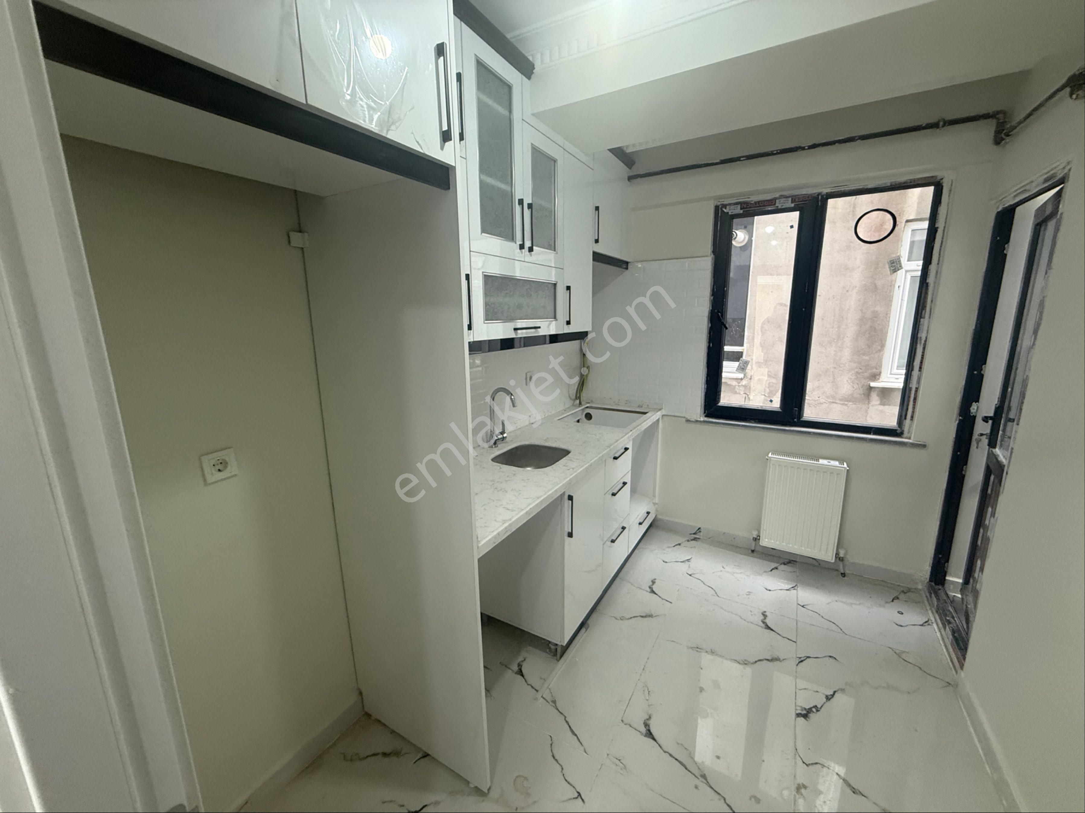 Toyap İnş 50. Yıl Mah 2+1 100 M2 1. Kat Lüks Sıfır Balkonlu Kiralık Daire - Görsel 17