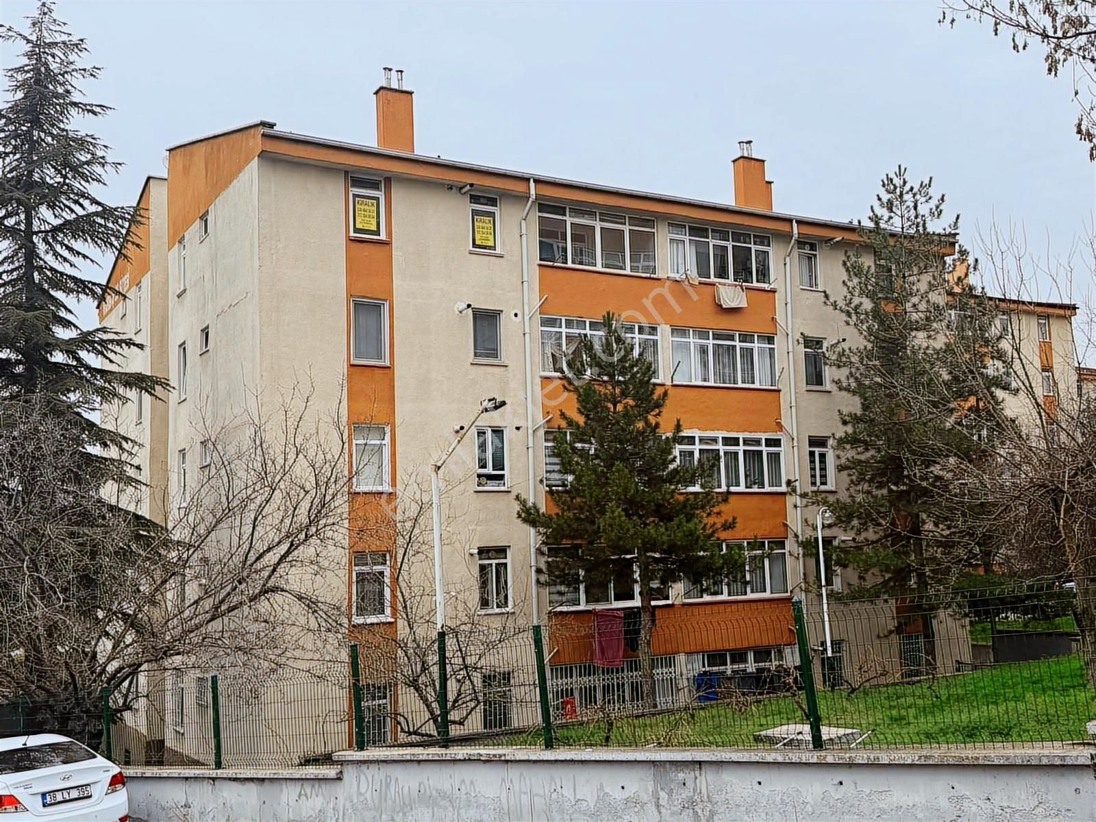 Rıza Acar'dan Kentkoop Mahallesi Harbiş 28 Sit. Üst Kat Merkezi