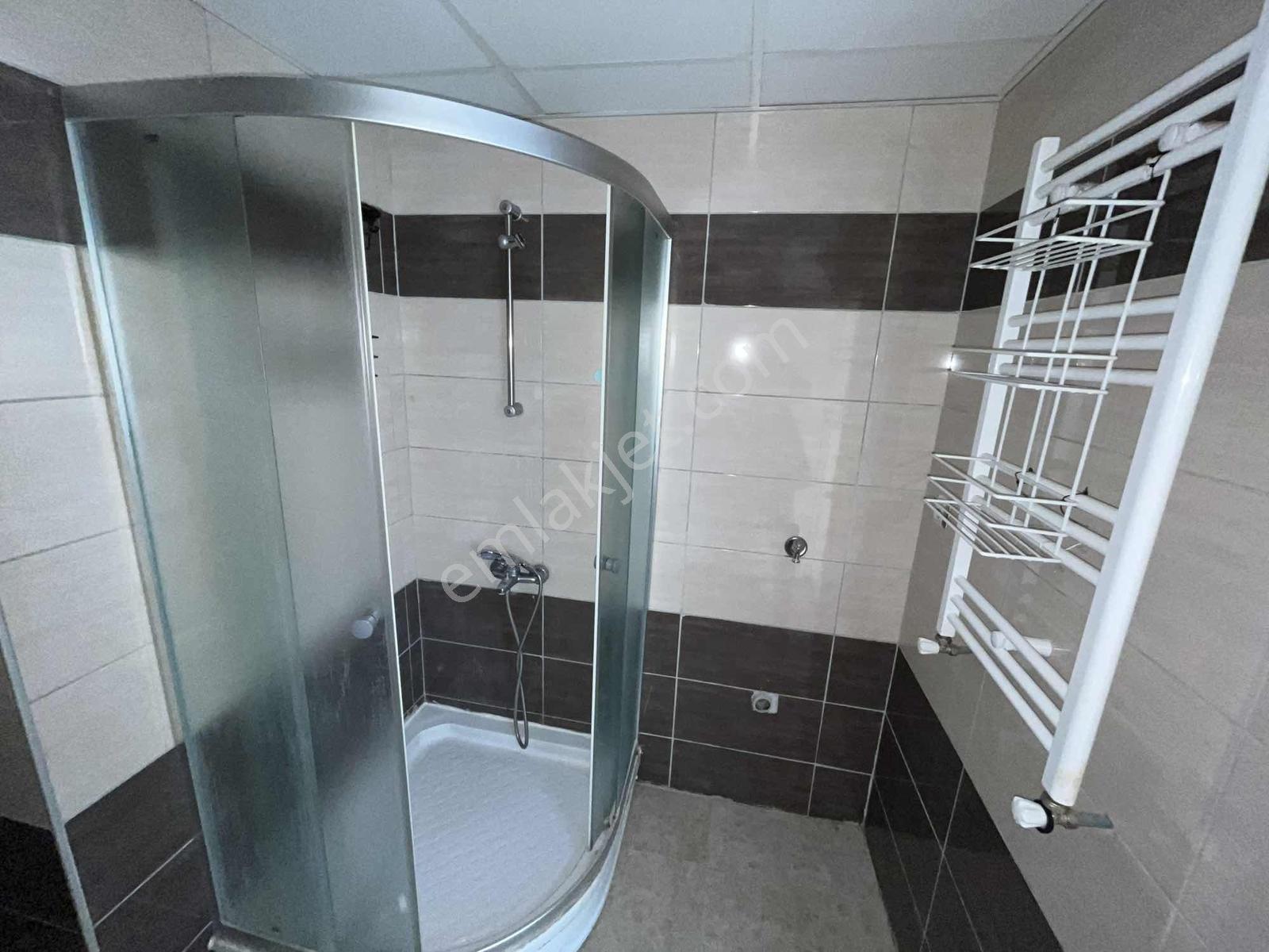 Kaan Sitesinde Ebeveyn Banyolu 2+1 Kiralık Daire - Görsel 17