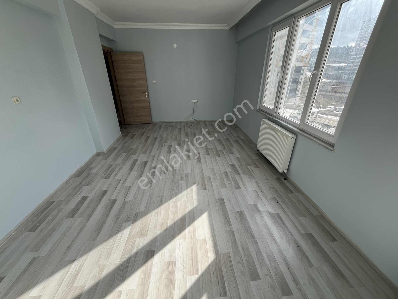 Kaan Sitesinde Ebeveyn Banyolu 2+1 Kiralık Daire - Görsel 26