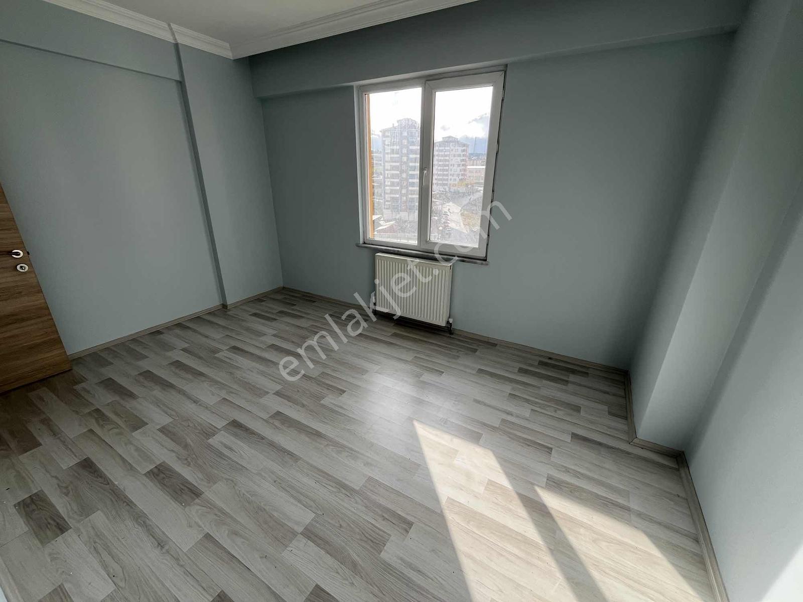 Kaan Sitesinde Ebeveyn Banyolu 2+1 Kiralık Daire - Görsel 18