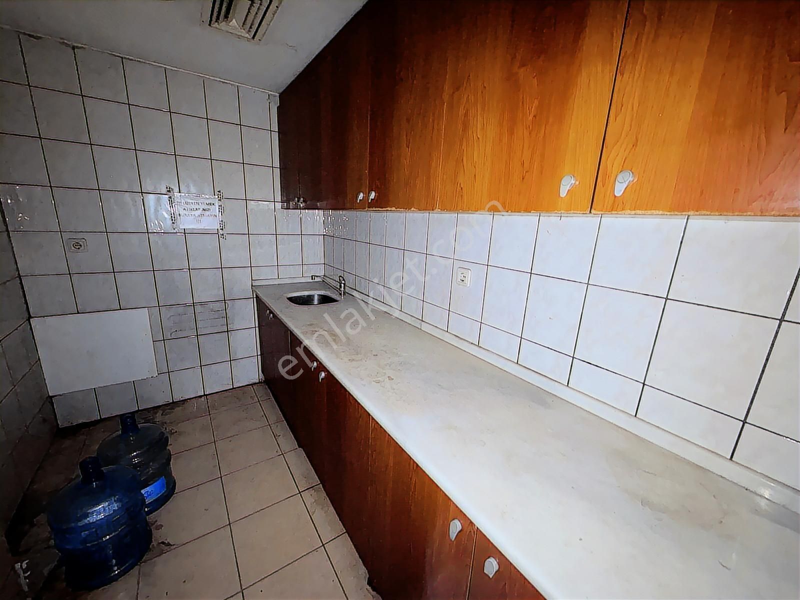 Lidya Emlak'tan Merkezi Konumda 400m2 Kiralık Dükkan - Görsel 23