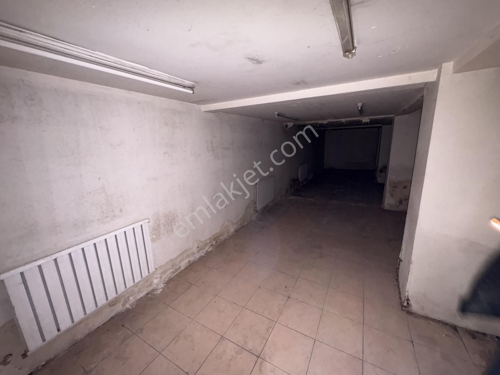 Lidya Emlak'tan Merkezi Konumda 400m2 Kiralık Dükkan - Görsel 18