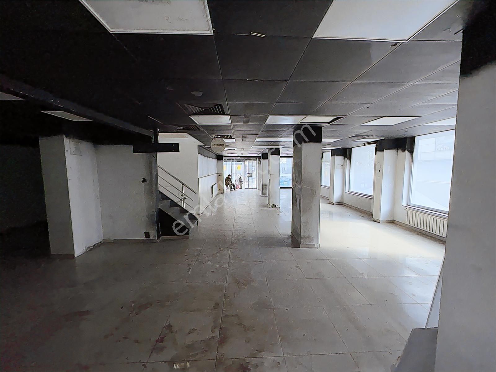 Lidya Emlak'tan Merkezi Konumda 400m2 Kiralık Dükkan - Görsel 6