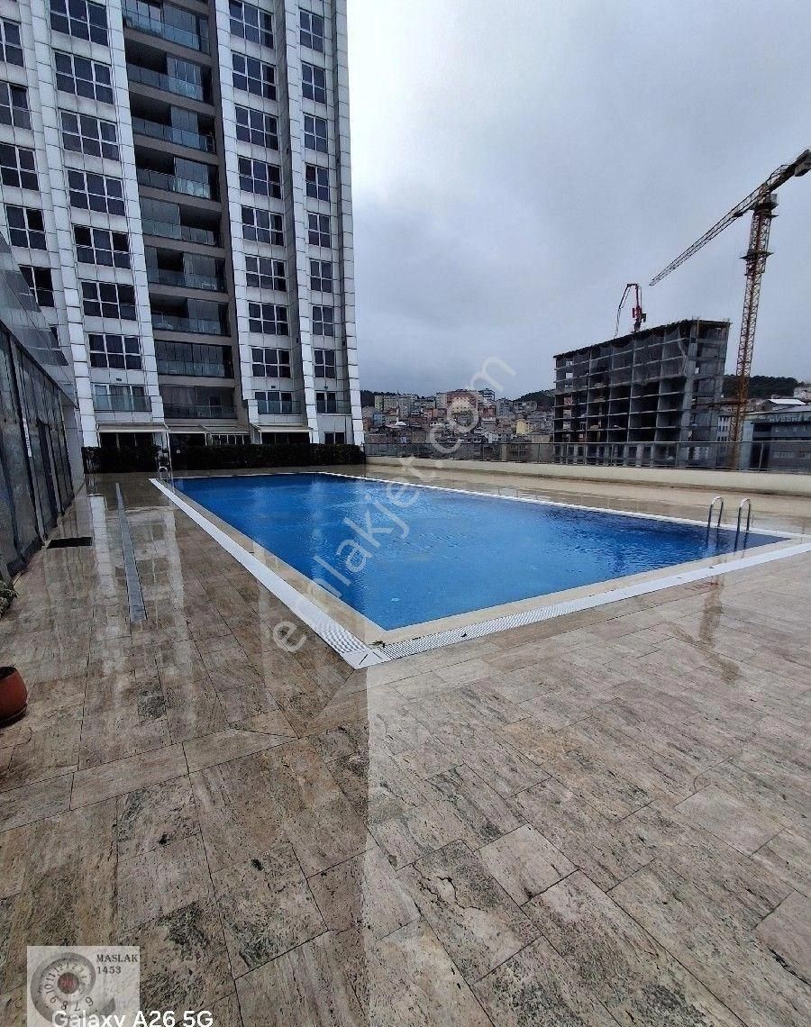 Maslak Ağaoğlu My Home’da Eşyasız Kiralık 1+1 Daire | Aylık Ödemeli