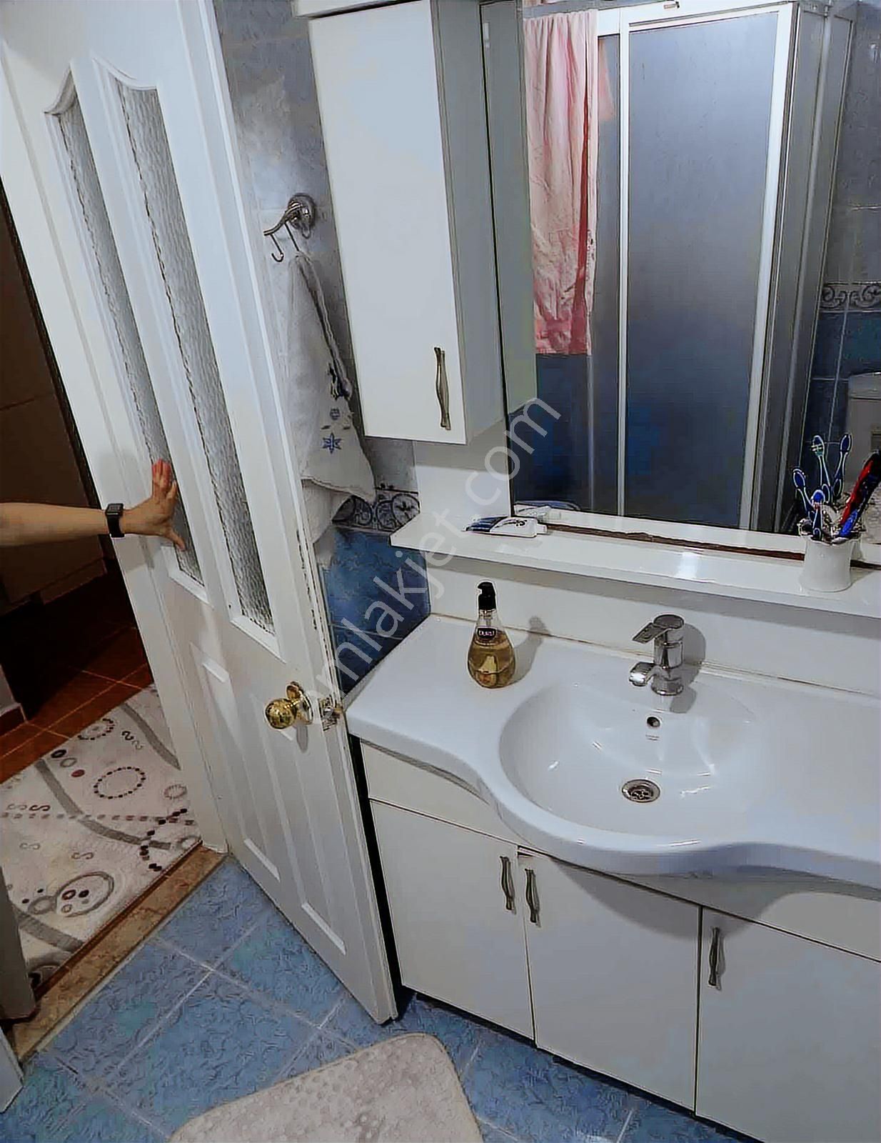 Uzunoğlu Emlak Tan Güngören Merkez Mah 2+1 Ara Kat Kredili Daire - Görsel 13