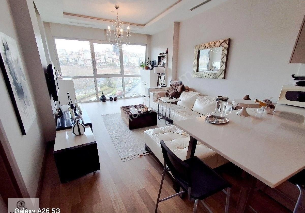 Maslak Ağaoğlu 1453 Eşyalı Kiralık 1+1 - Görsel 3