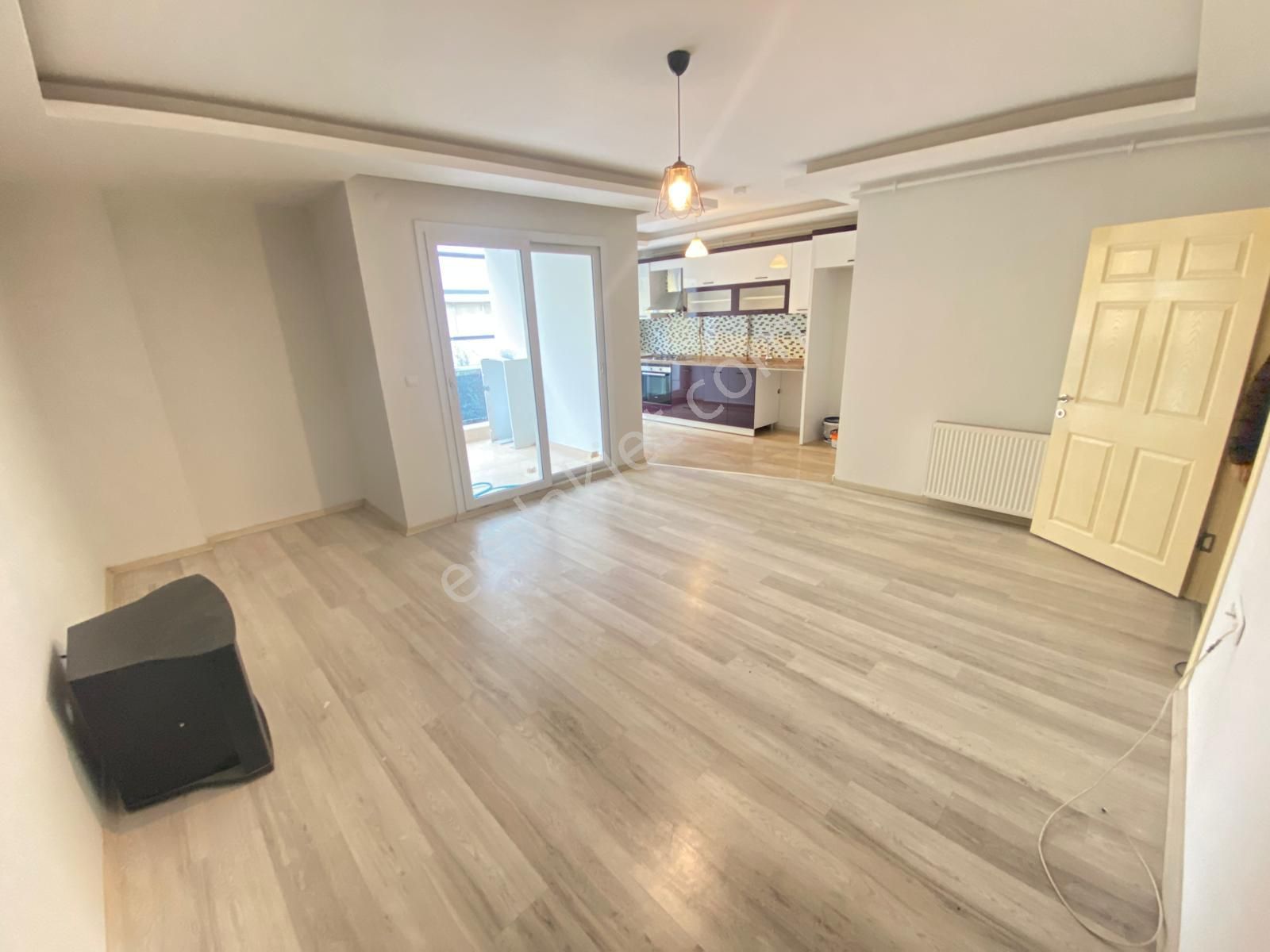 Prestij'den Pirireiste Doğalgazlı Asansörlü Geniş 2+1 Daire