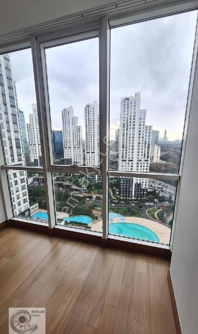 Maslak Mashattan 2+1 Satılık Kapalı Mutfak Daire