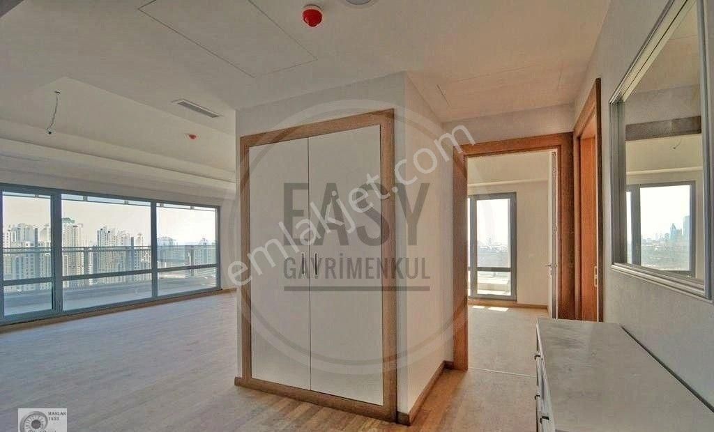 “hazır Kullanıma Hazır 200 M² 3+1 – Maslak 1453” - Görsel 24