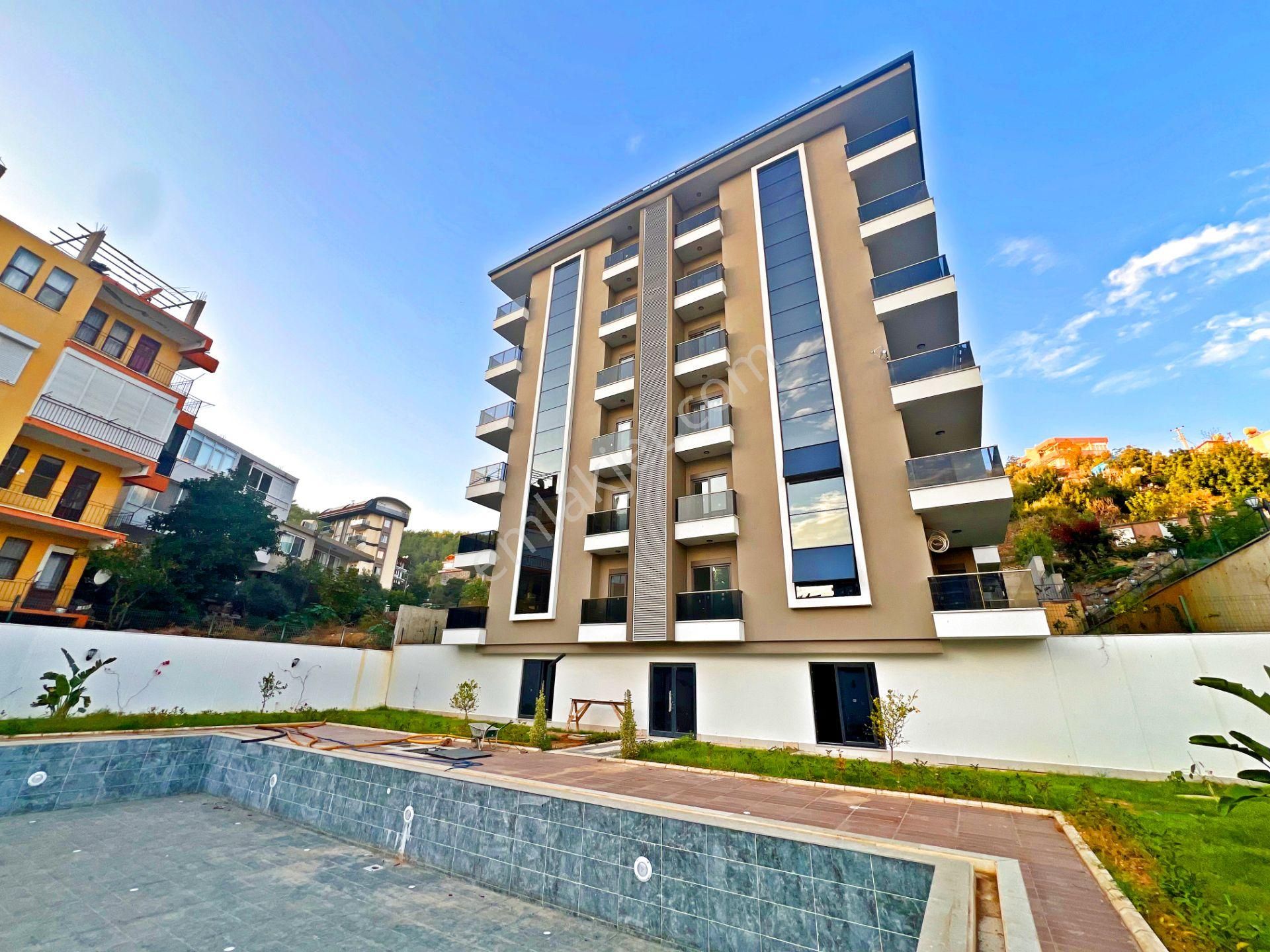 Alanya Çıplaklıda Kiralık 2+1 Site İçi Havuzlu Sıfır Daire - Görsel 31