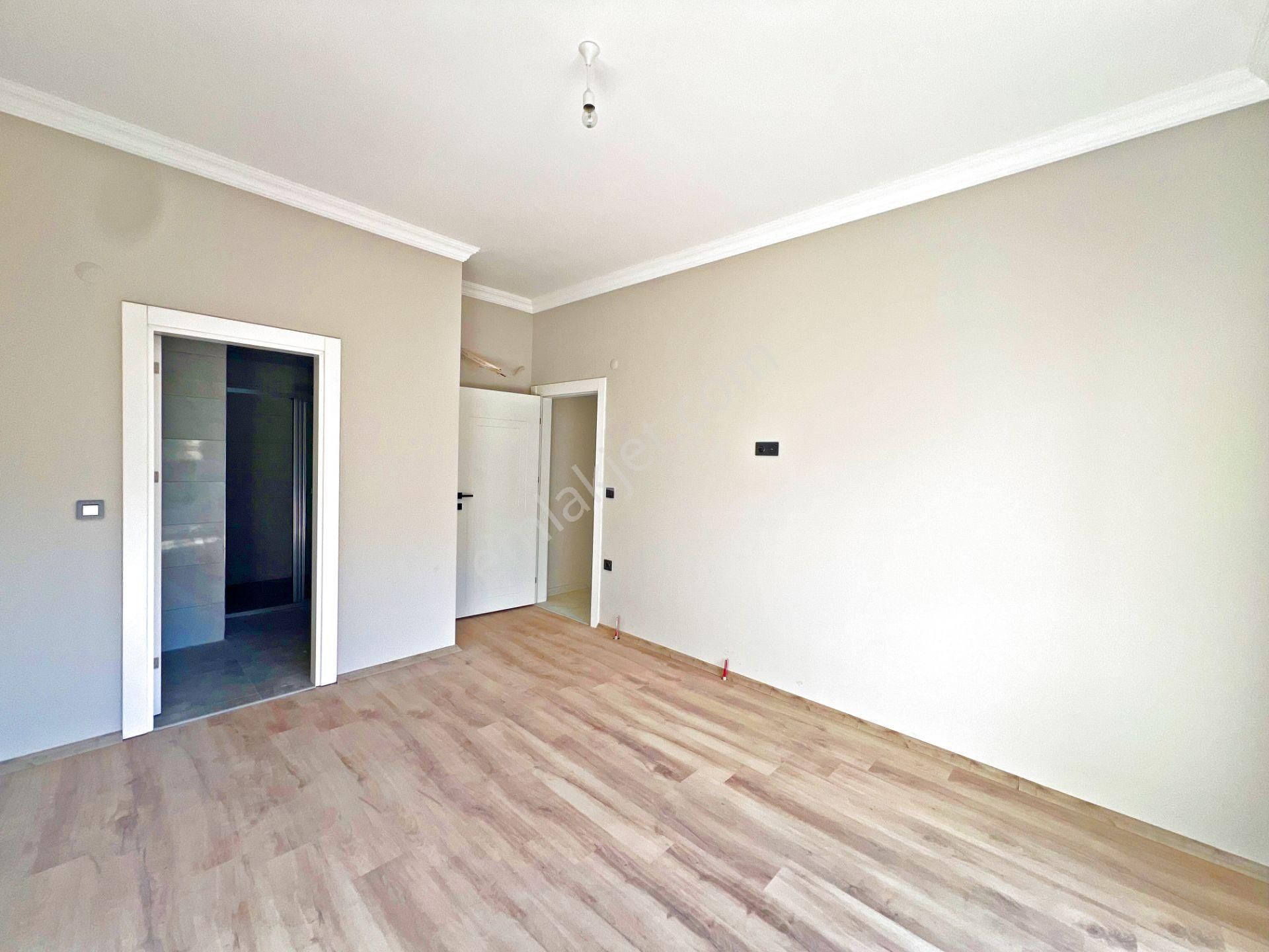 Alanya Çıplaklıda Kiralık 2+1 Site İçi Havuzlu Sıfır Daire - Görsel 18