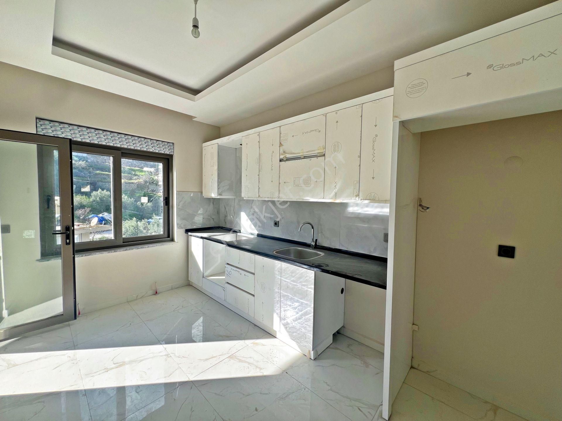 Alanya Çıplaklıda Kiralık 2+1 Site İçi Havuzlu Sıfır Daire - Görsel 21