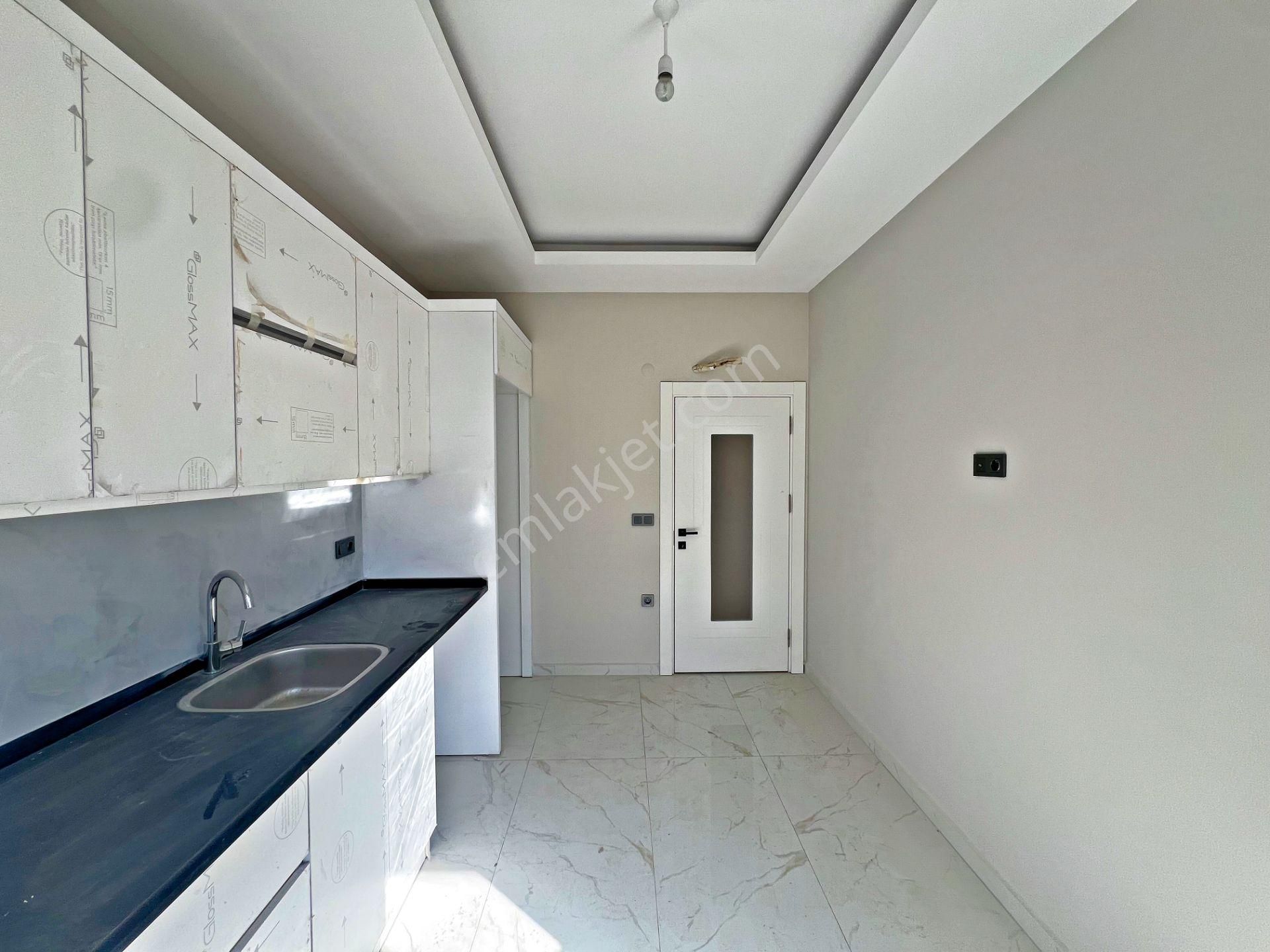 Alanya Çıplaklıda Kiralık 2+1 Site İçi Havuzlu Sıfır Daire - Görsel 23