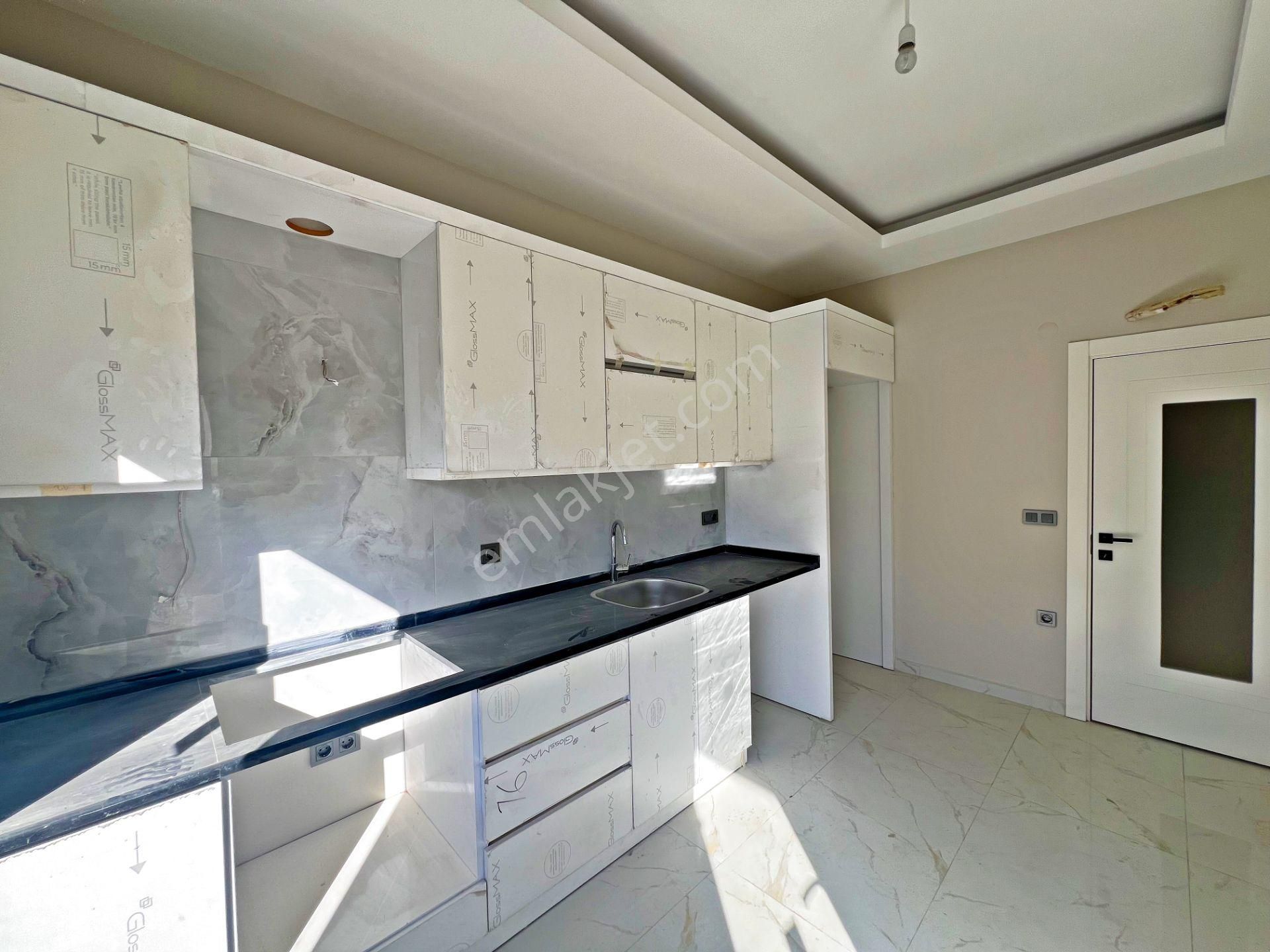 Alanya Çıplaklıda Kiralık 2+1 Site İçi Havuzlu Sıfır Daire - Görsel 22