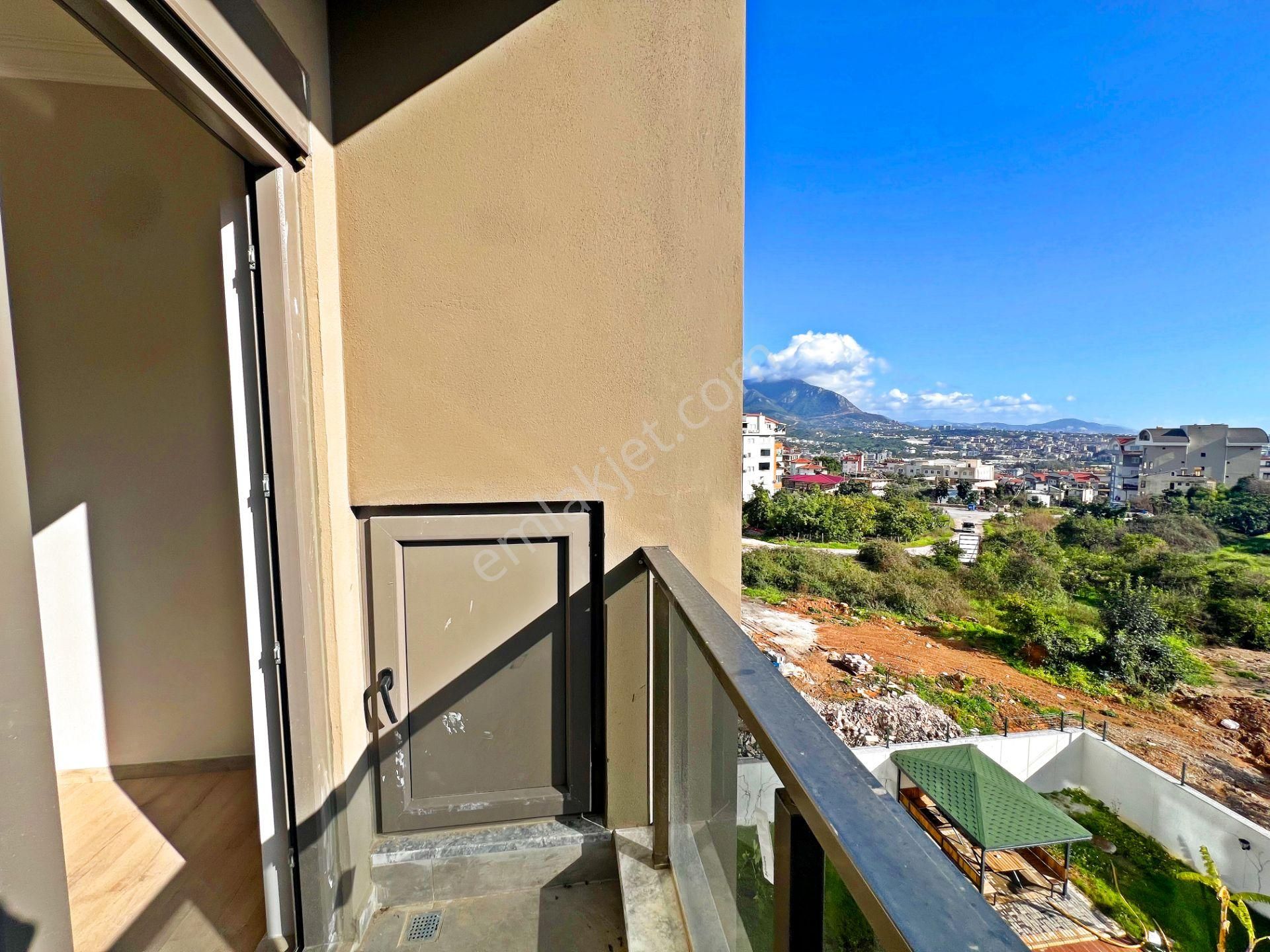 Alanya Çıplaklıda Kiralık 2+1 Site İçi Havuzlu Sıfır Daire - Görsel 13