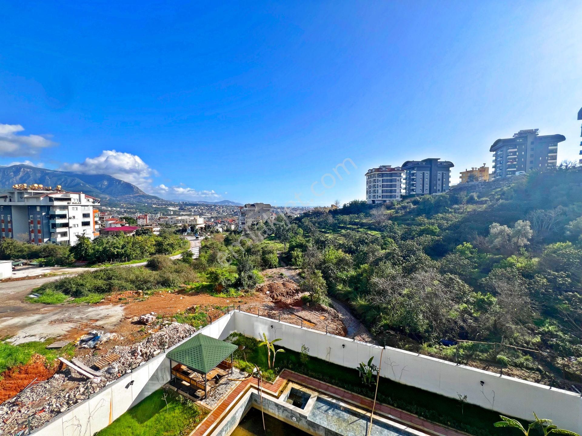 Alanya Çıplaklıda Kiralık 2+1 Site İçi Havuzlu Sıfır Daire - Görsel 14