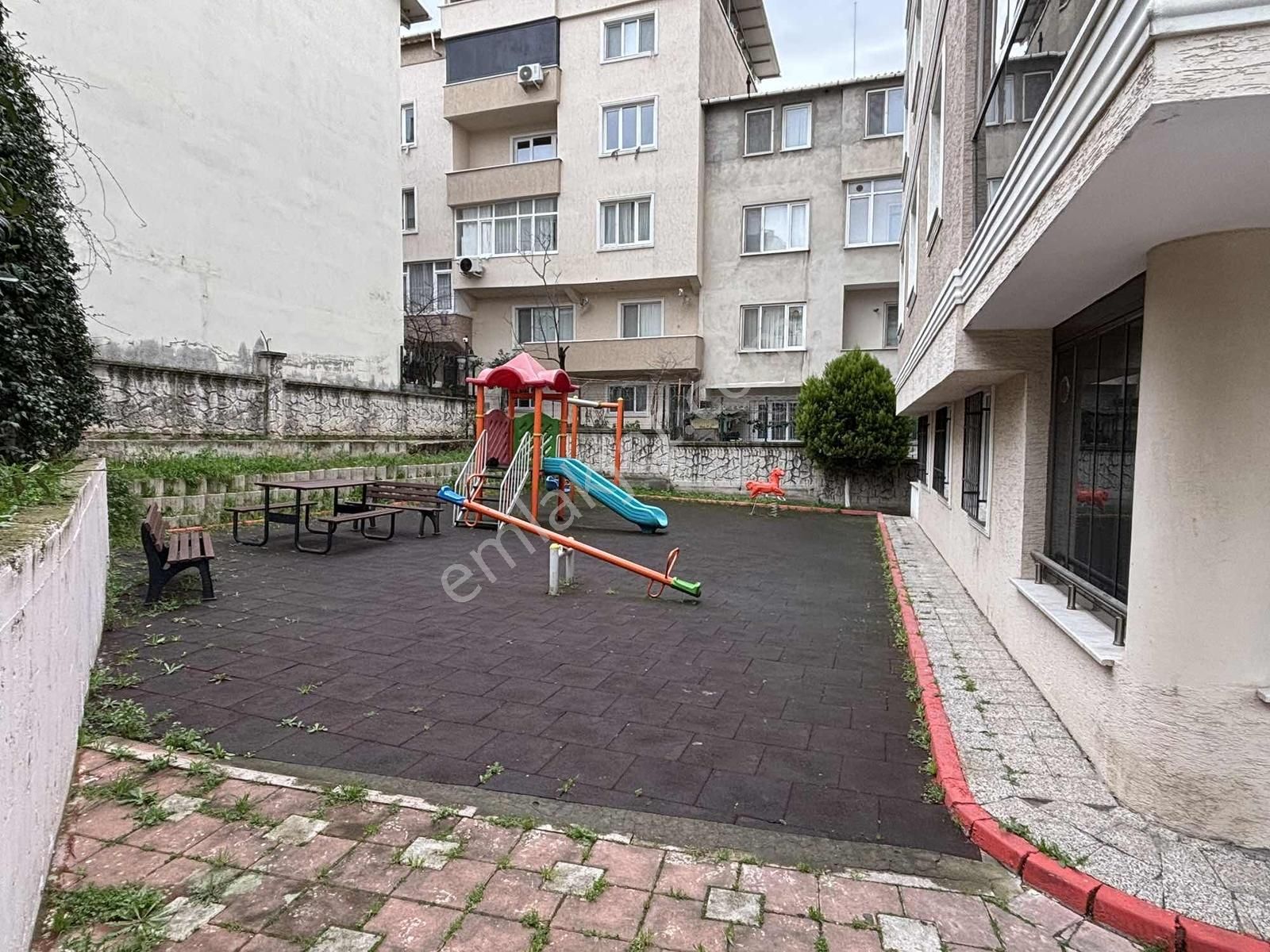 Fsm Bulvarına Ve Metroya Yürüyüş Mesafesinde 3+1 Satılık Daire - Görsel 12