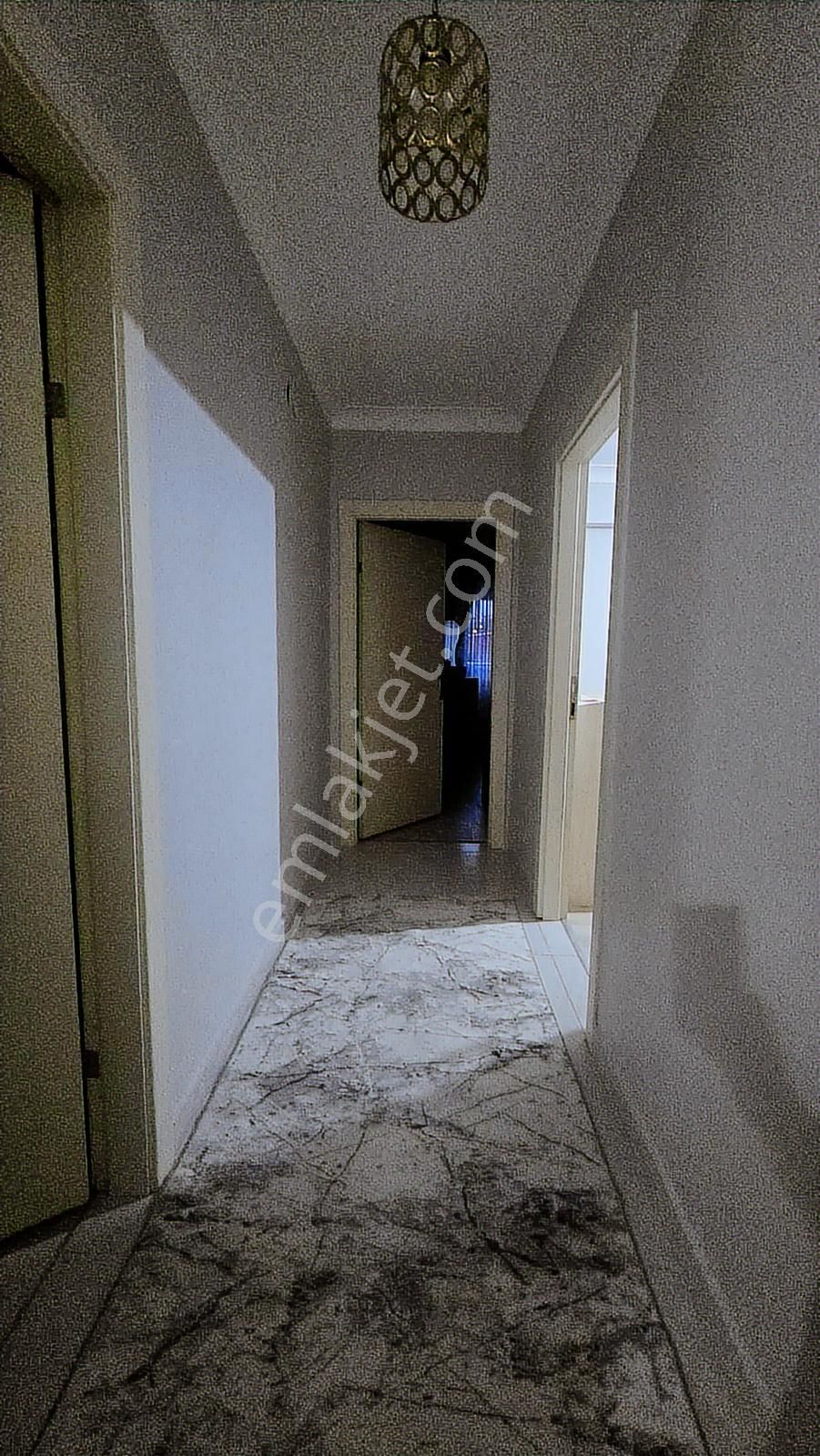 Merkezi Konum Da 3+1 3 Cephe Asansörlü 8 Yıllık 130m2 İçi Yapılı - Görsel 15