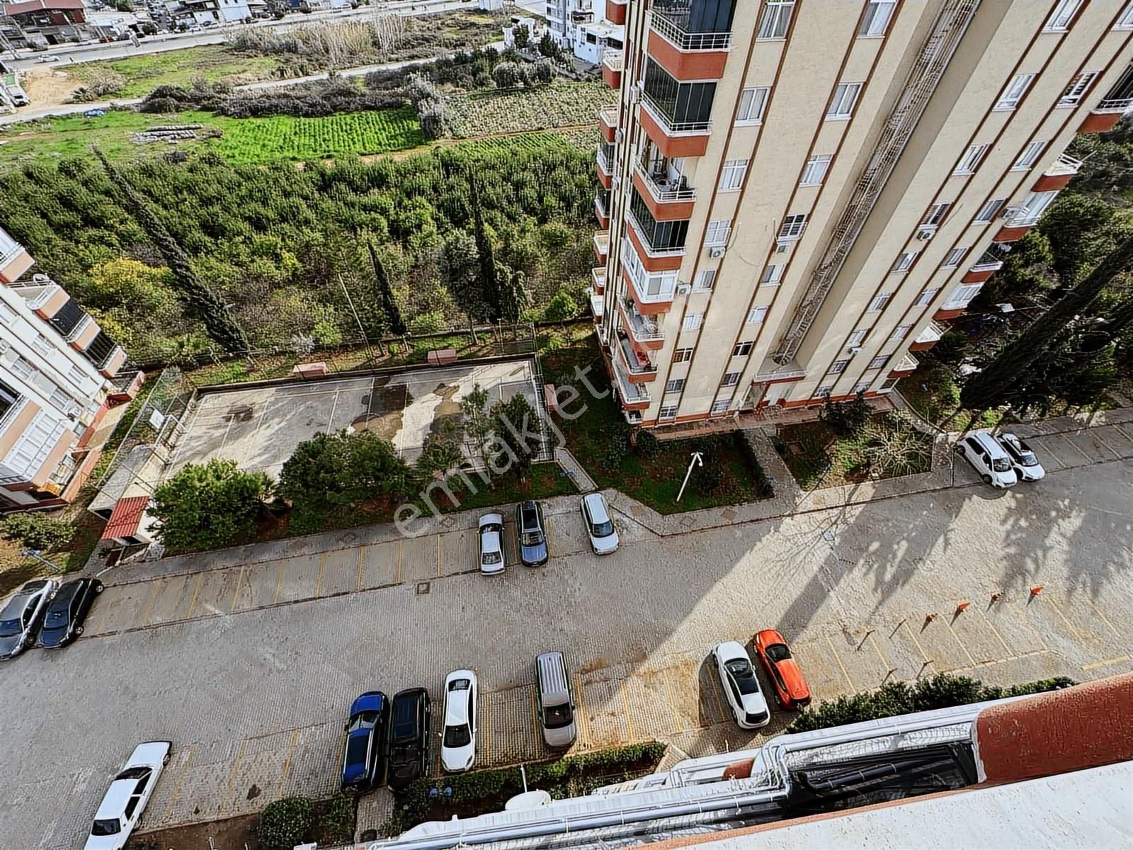 Arca'dan Mezitli'de Kiralık Site İçi Temiz 3+1 Geniş Daire - Görsel 6