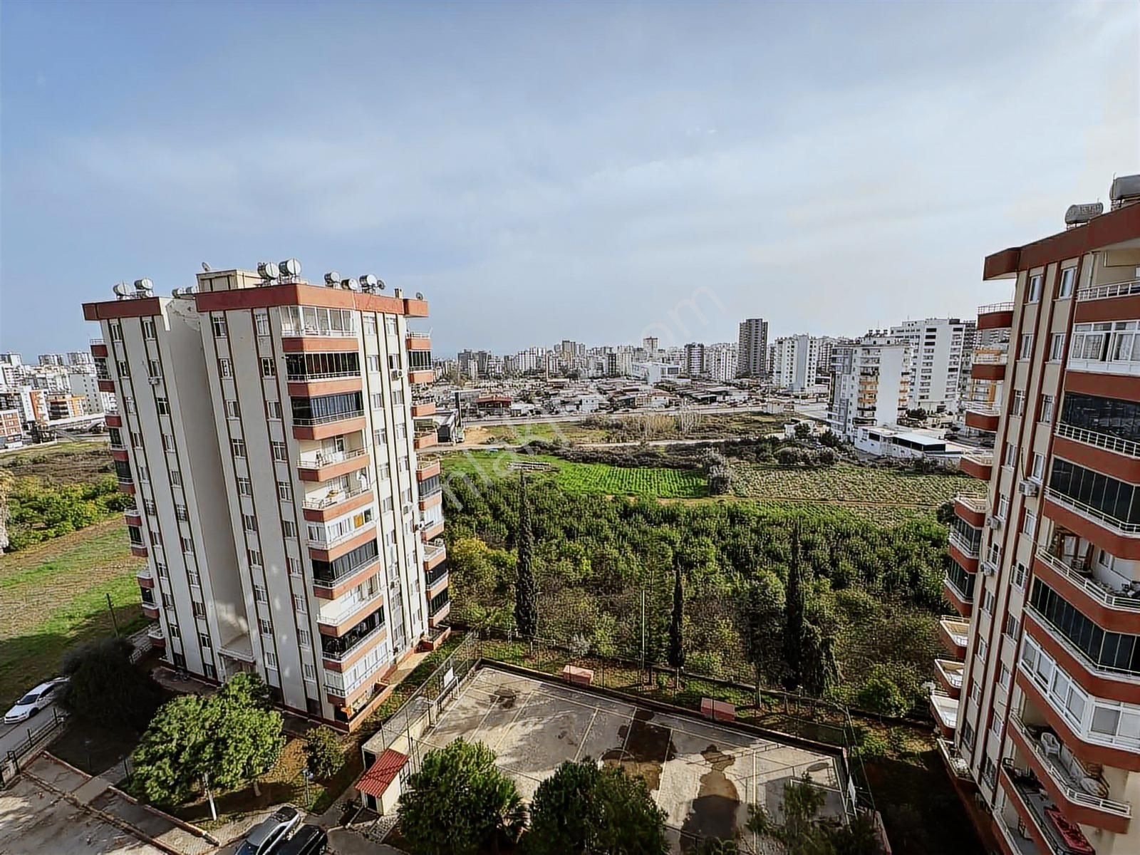 Arca'dan Mezitli'de Kiralık Site İçi Temiz 3+1 Geniş Daire - Görsel 14